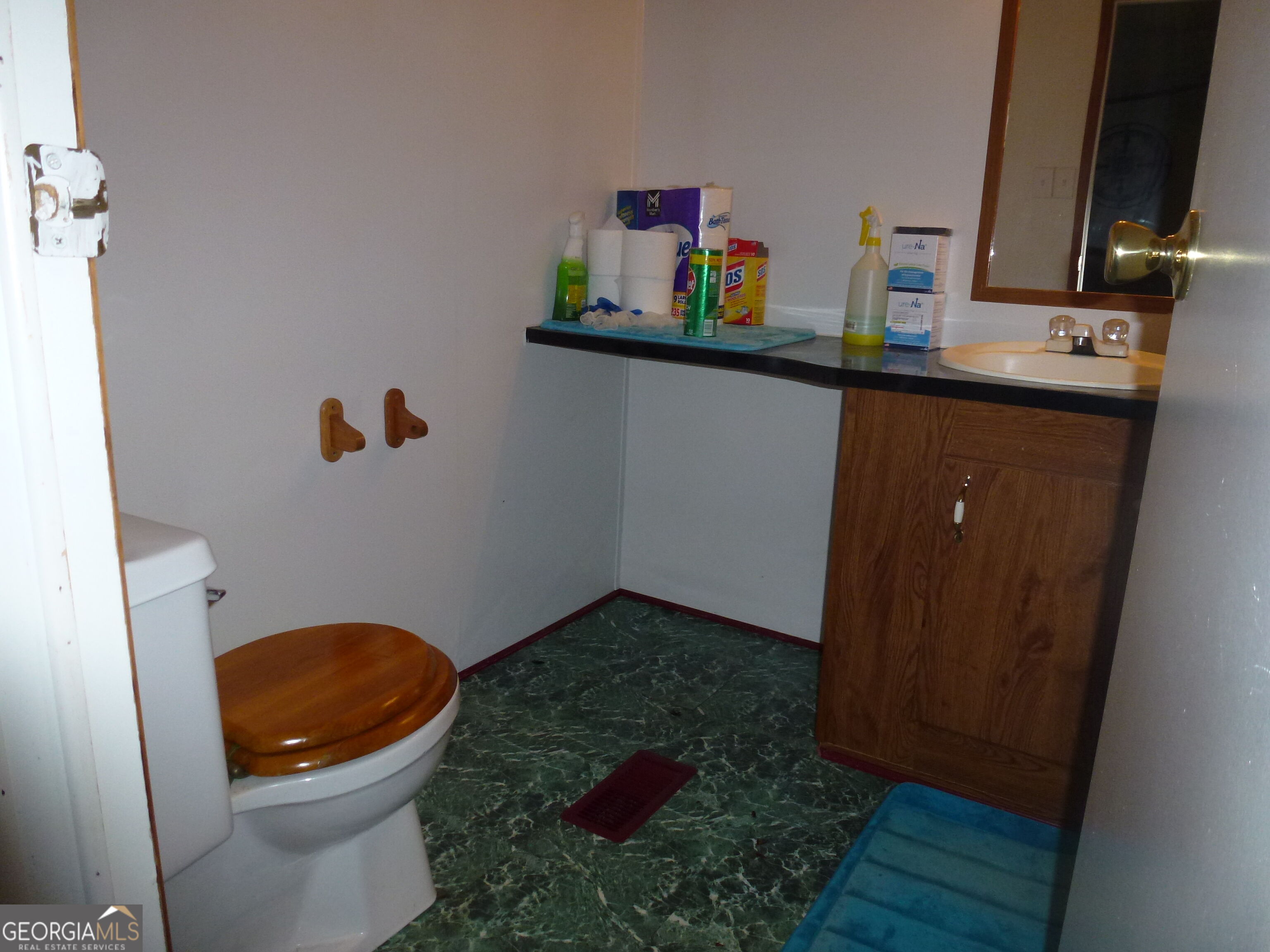 2489 Mosley Road Property Photo 19