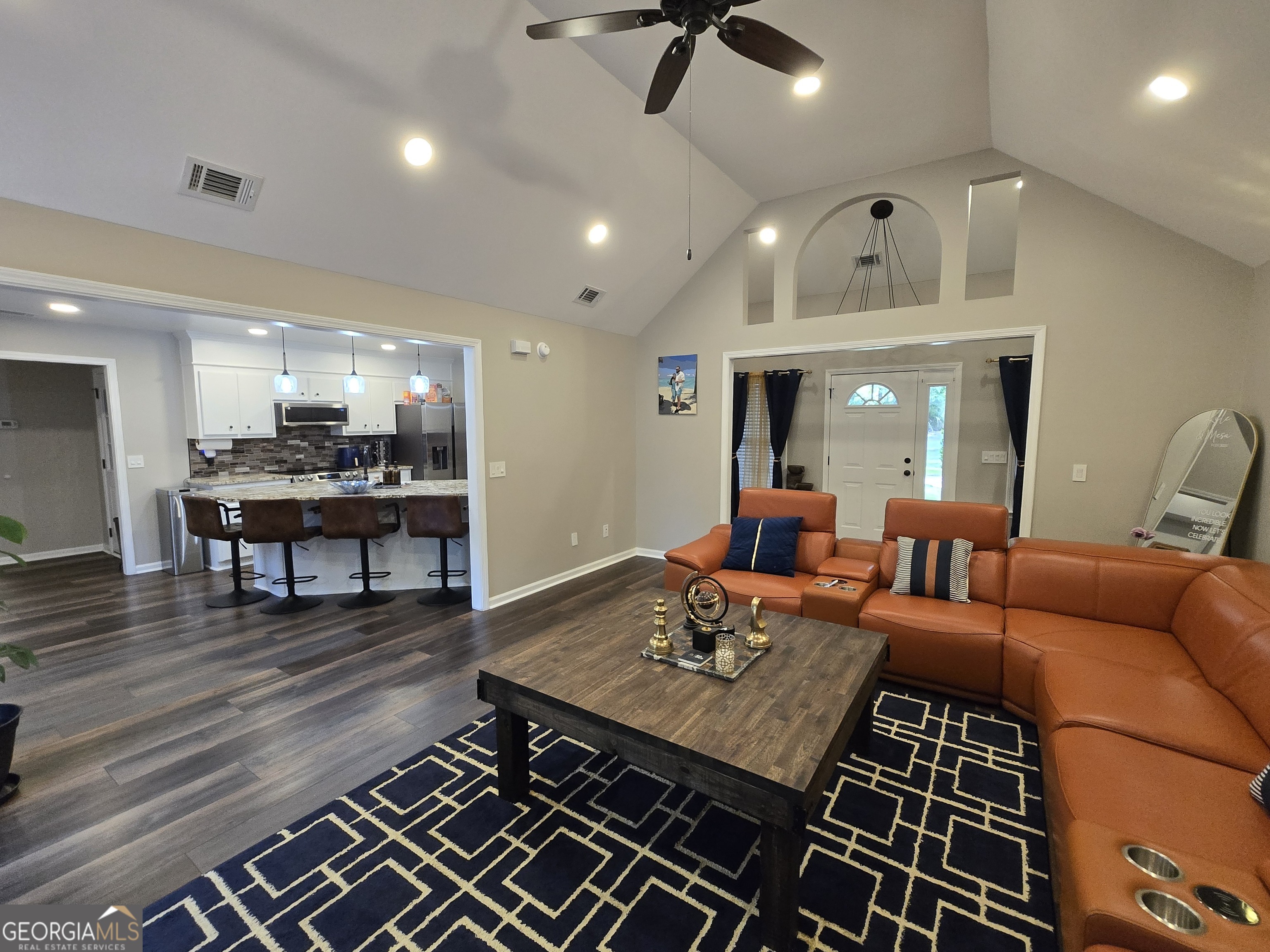 1612 Harvest Way Property Photo 6