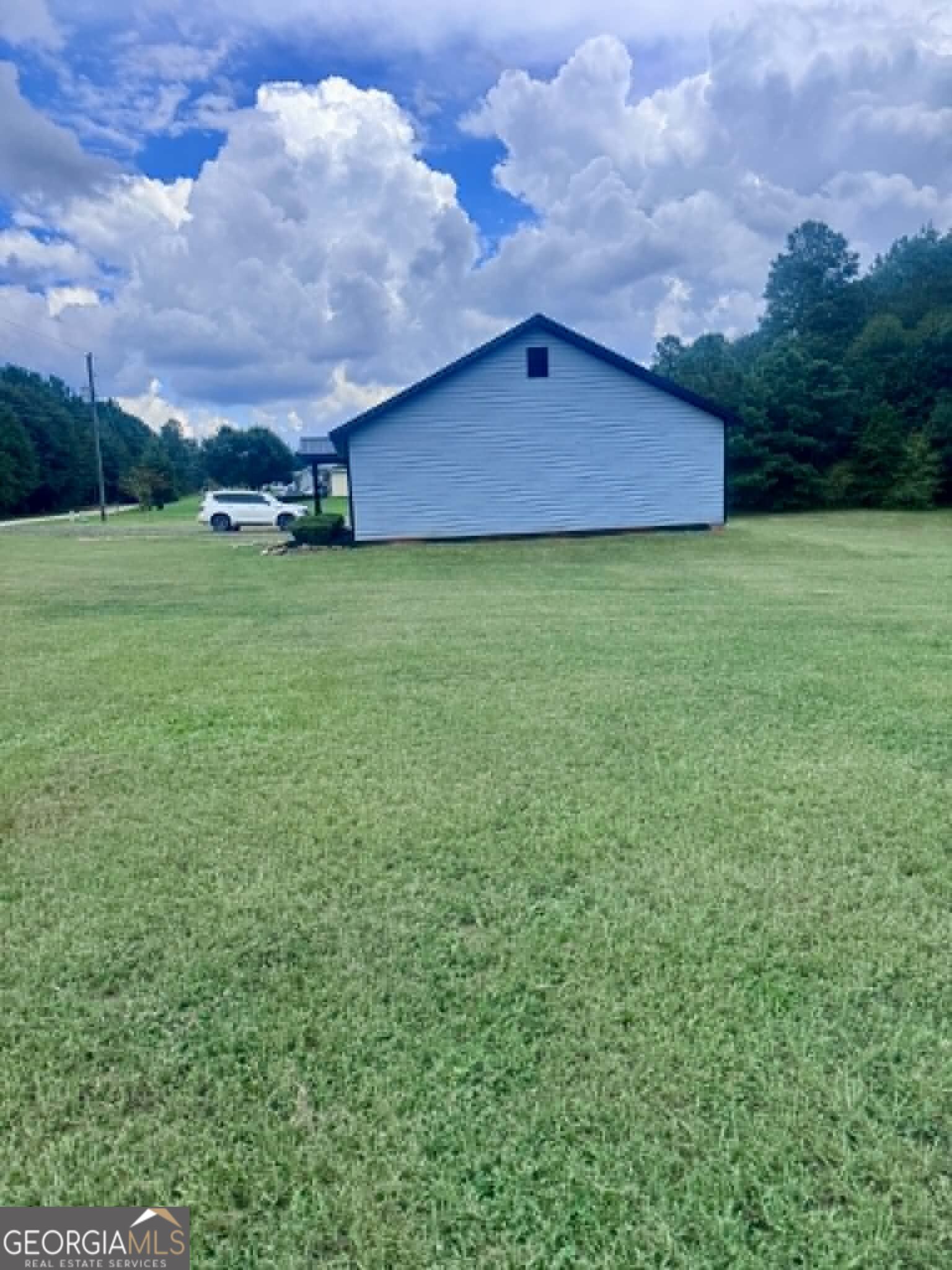 1300 Hill Street Property Photo 3