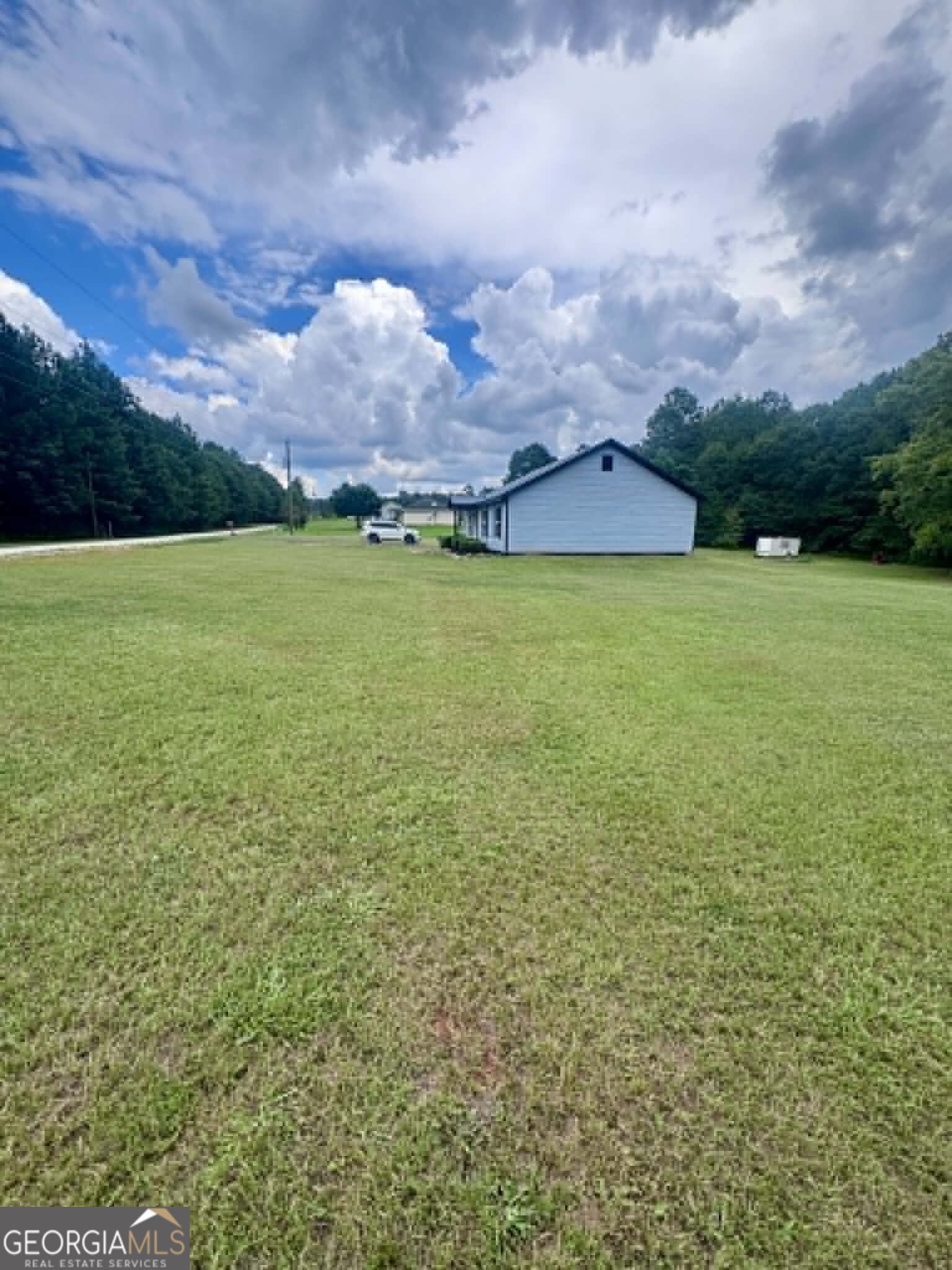1300 Hill Street Property Photo 4
