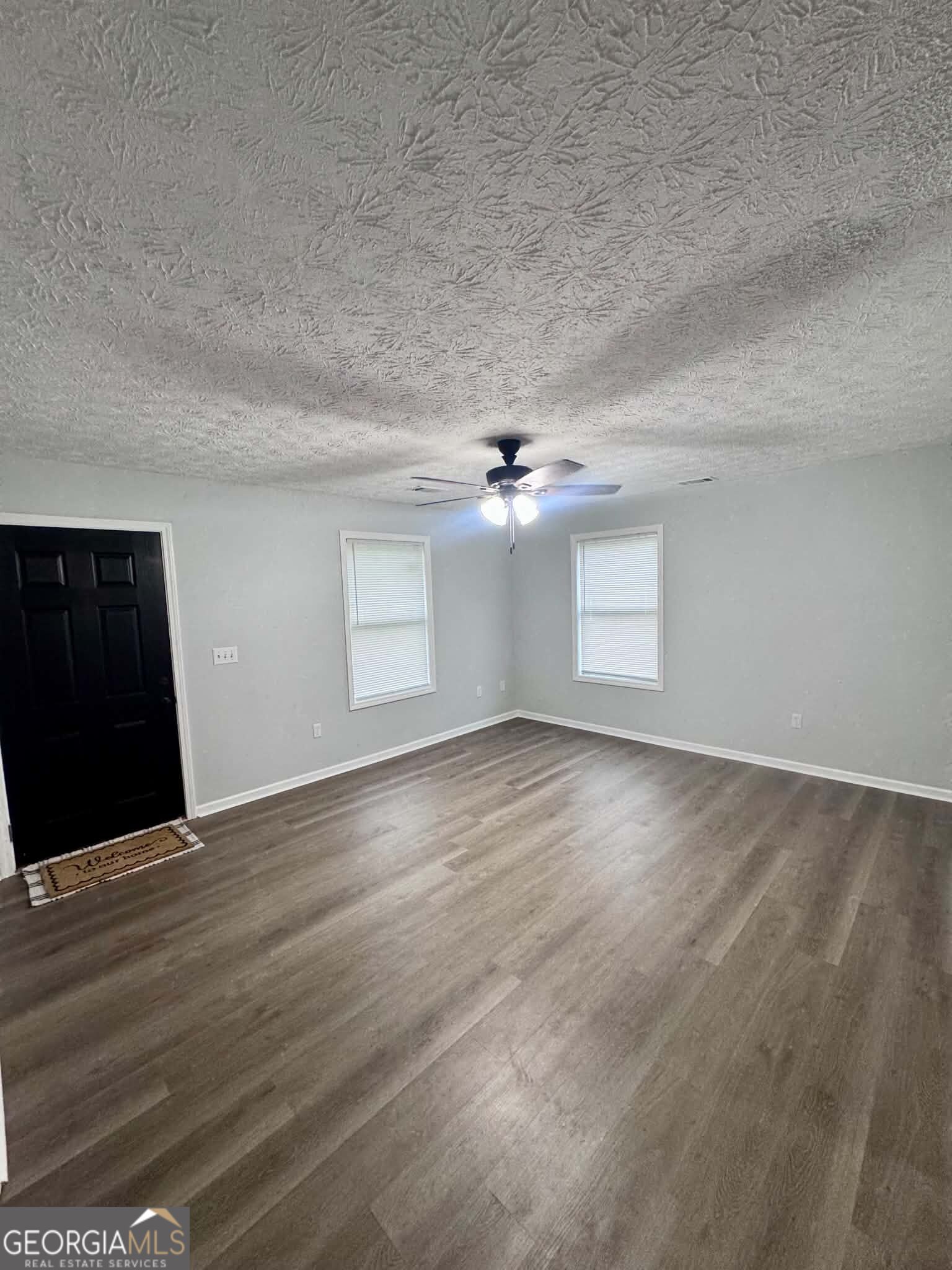 1300 Hill Street Property Photo 6