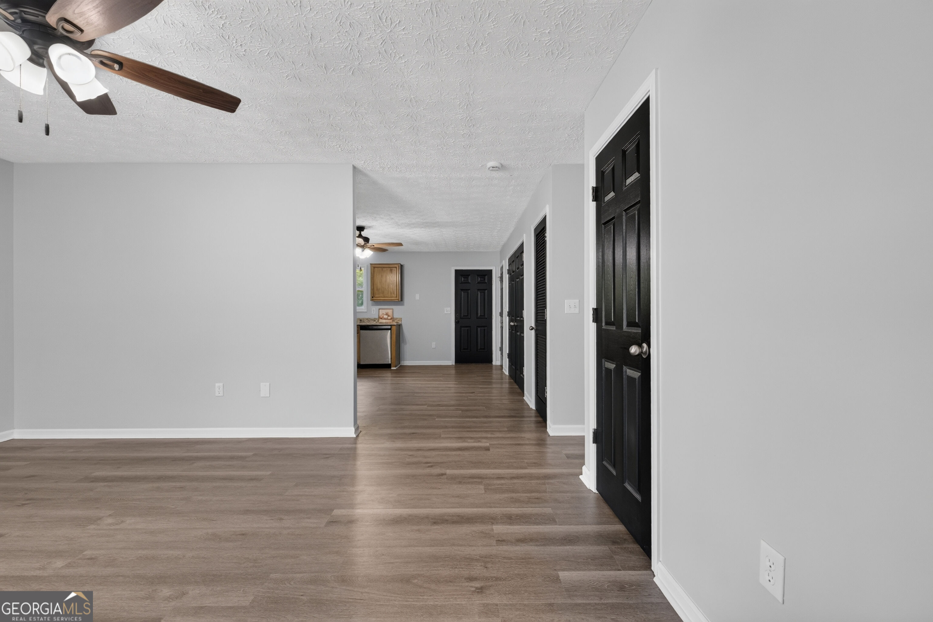 1300 Hill Street Property Photo 7