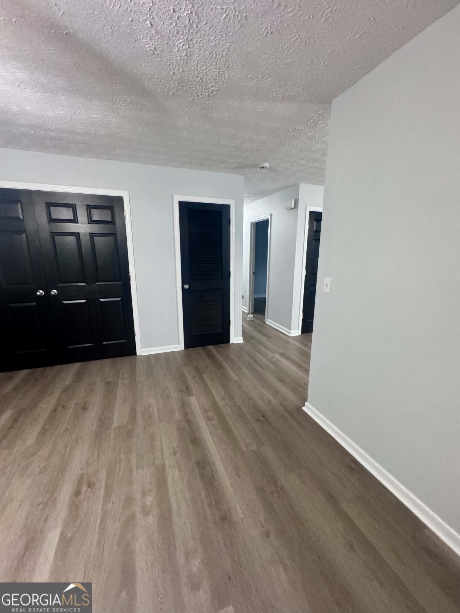 1300 Hill Street Property Photo 8
