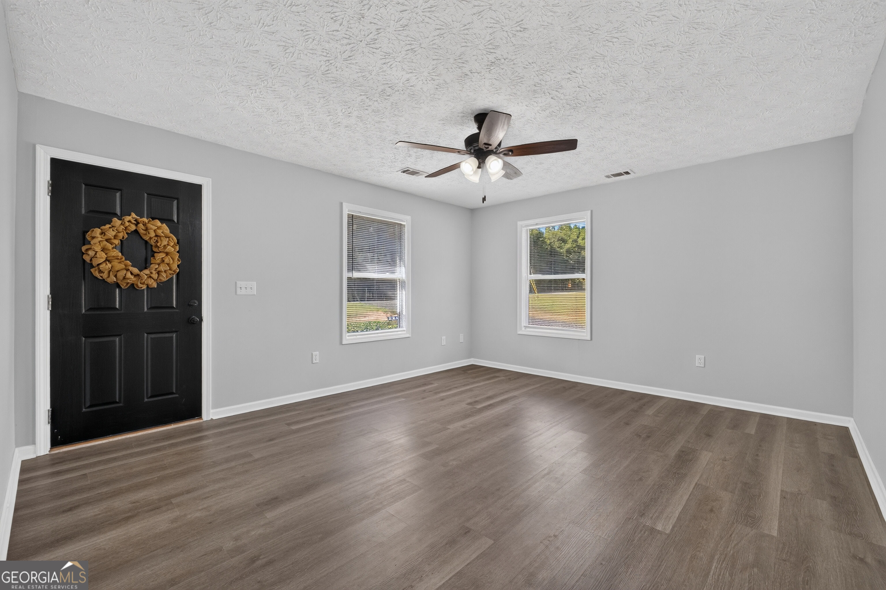 1300 Hill Street Property Photo 10