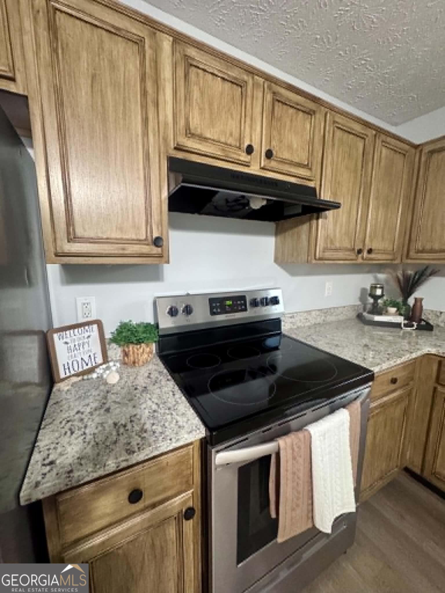1300 Hill Street Property Photo 12