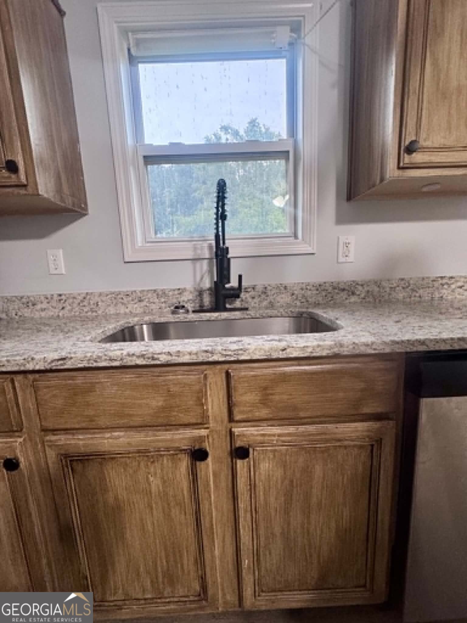 1300 Hill Street Property Photo 13