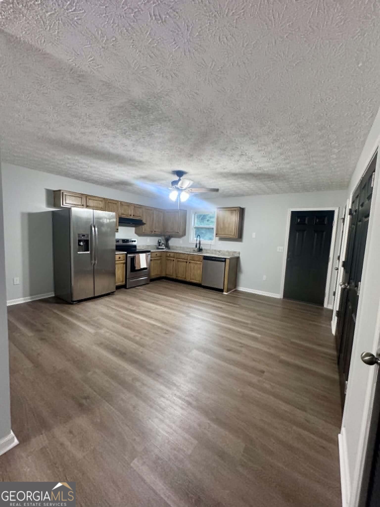 1300 Hill Street Property Photo 18