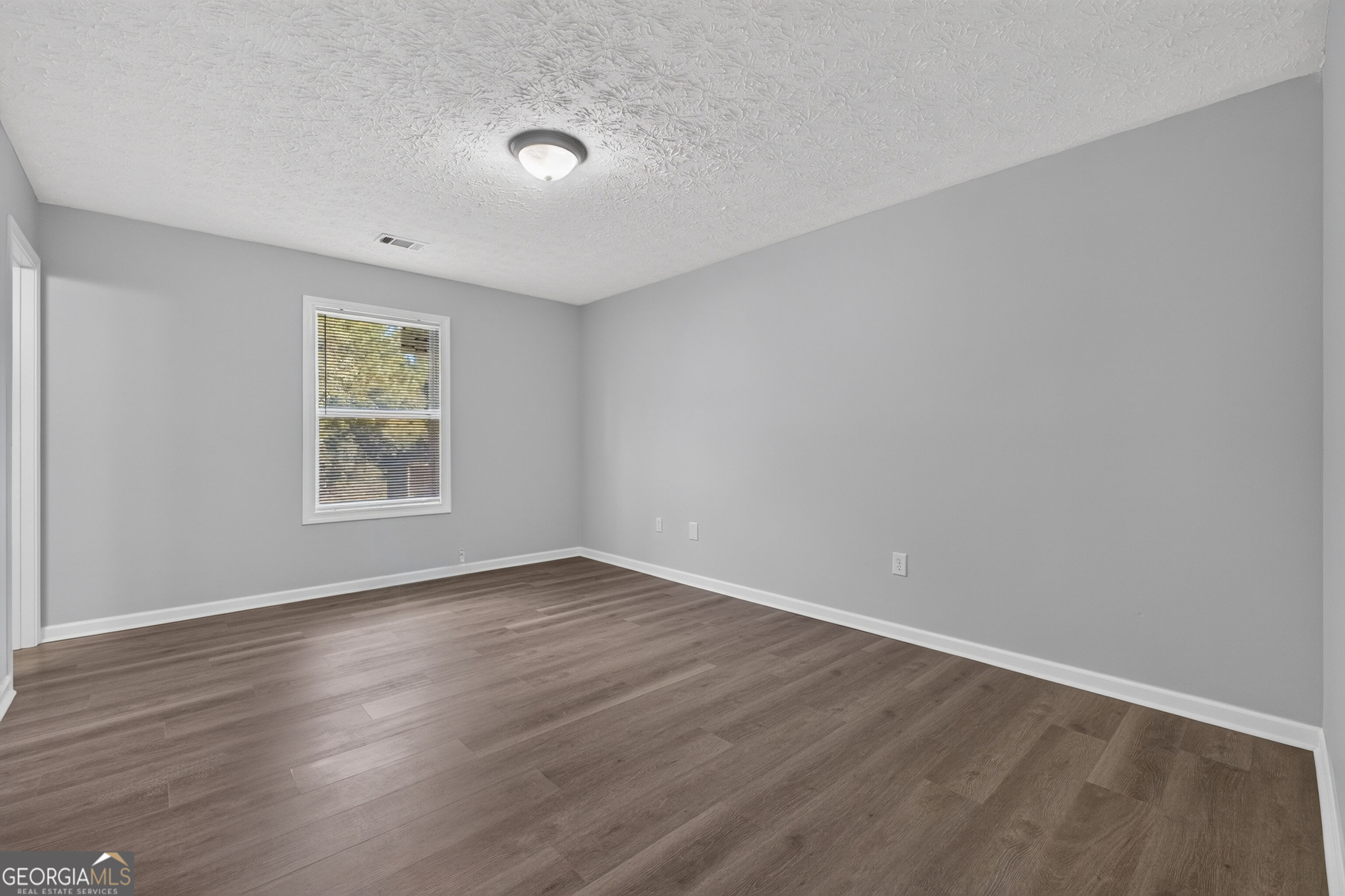 1300 Hill Street Property Photo 19