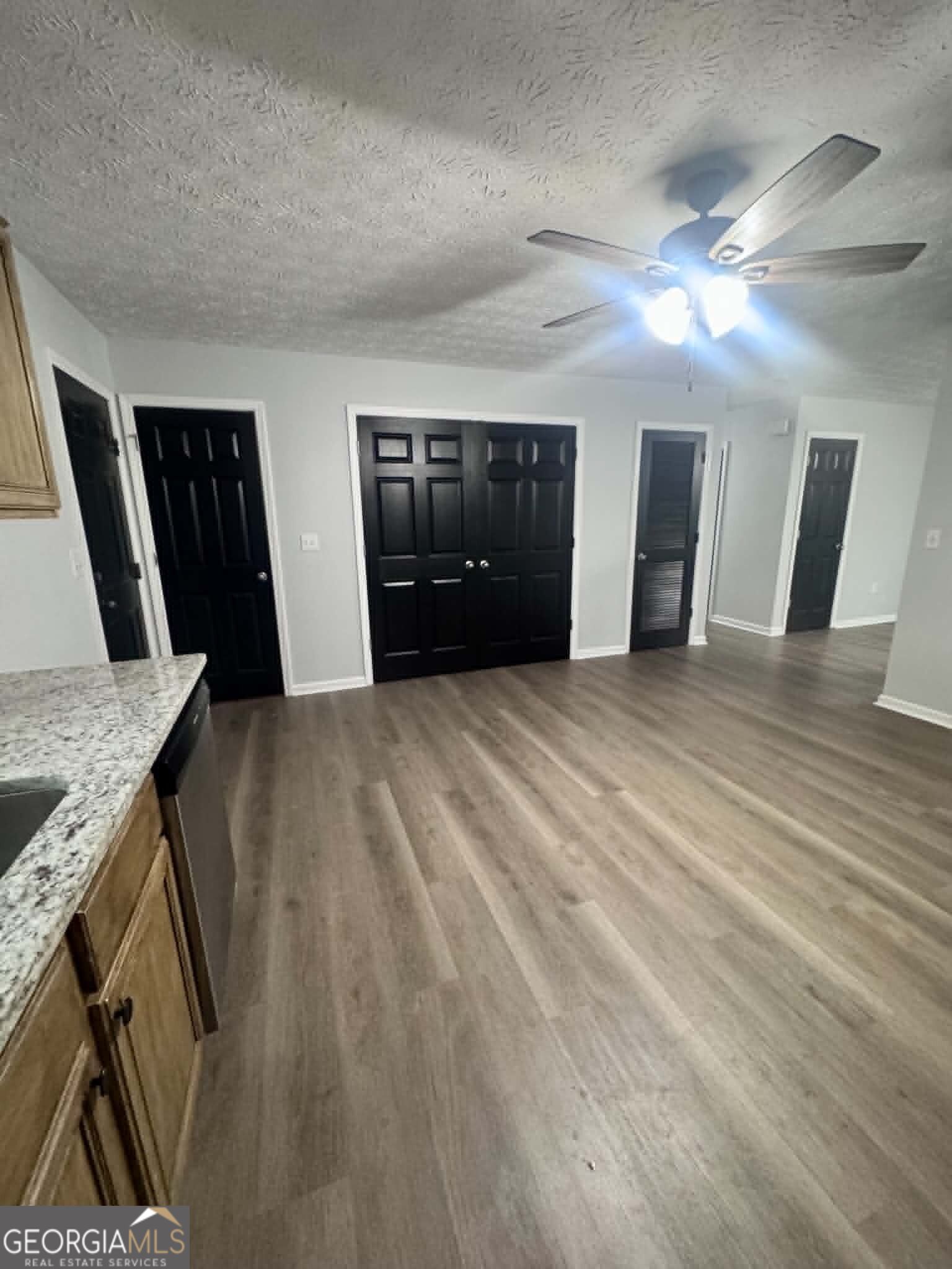 1300 Hill Street Property Photo 20