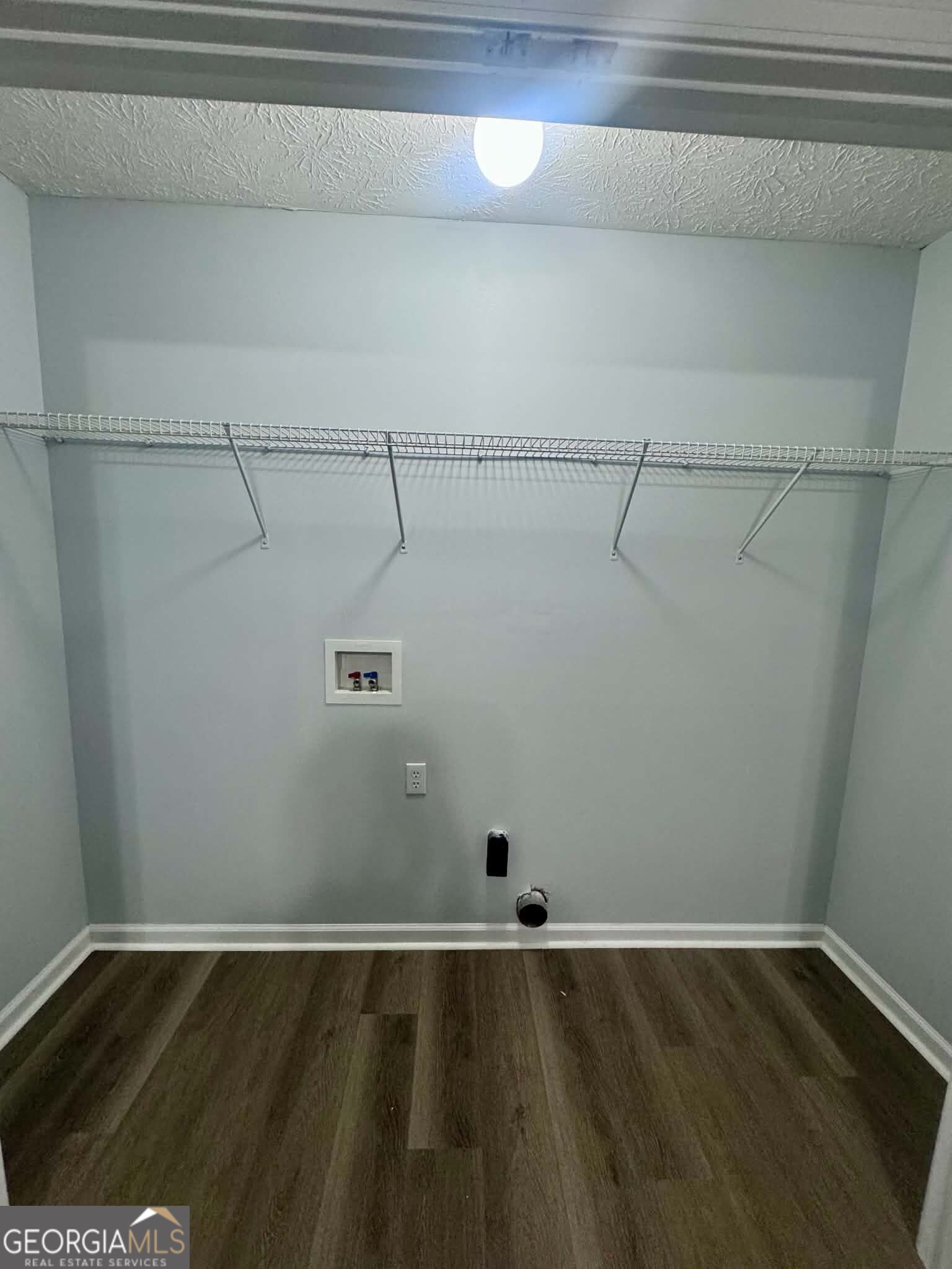 1300 Hill Street Property Photo 23