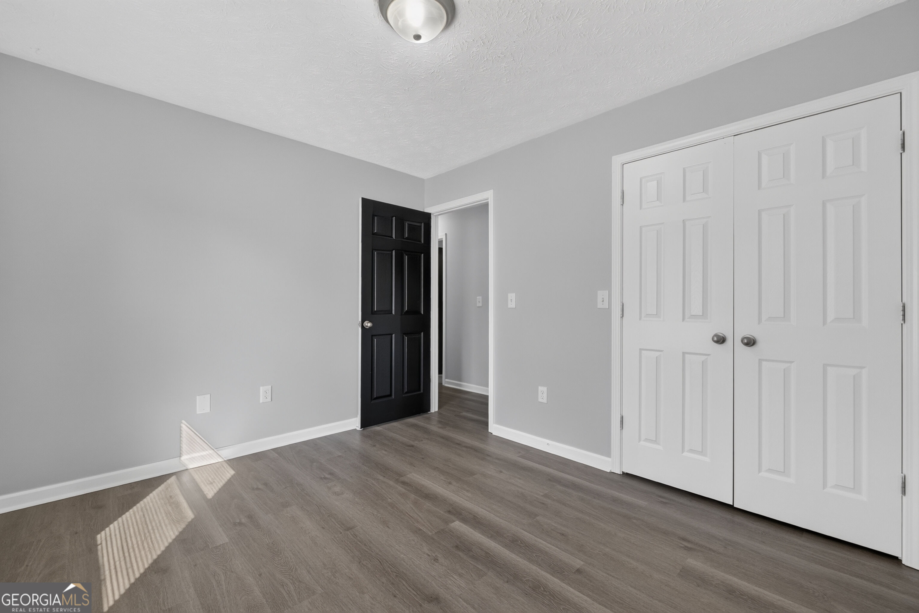 1300 Hill Street Property Photo 27