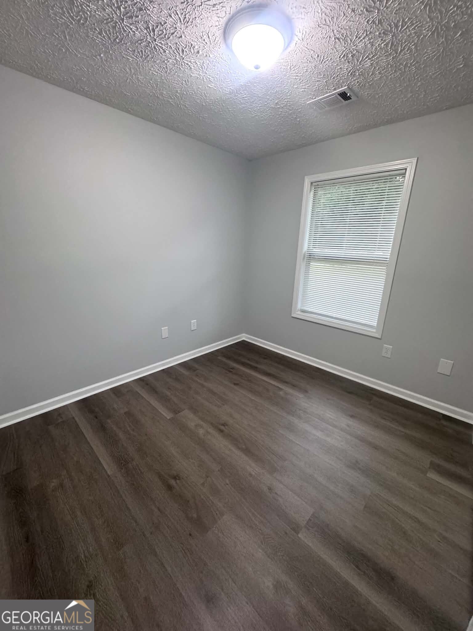1300 Hill Street Property Photo 28
