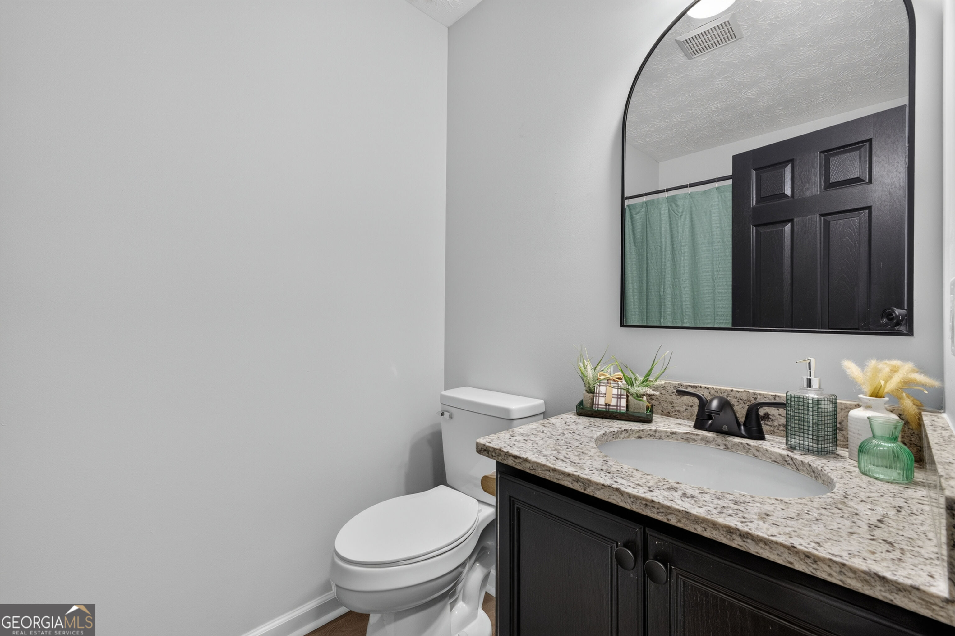 1300 Hill Street Property Photo 33