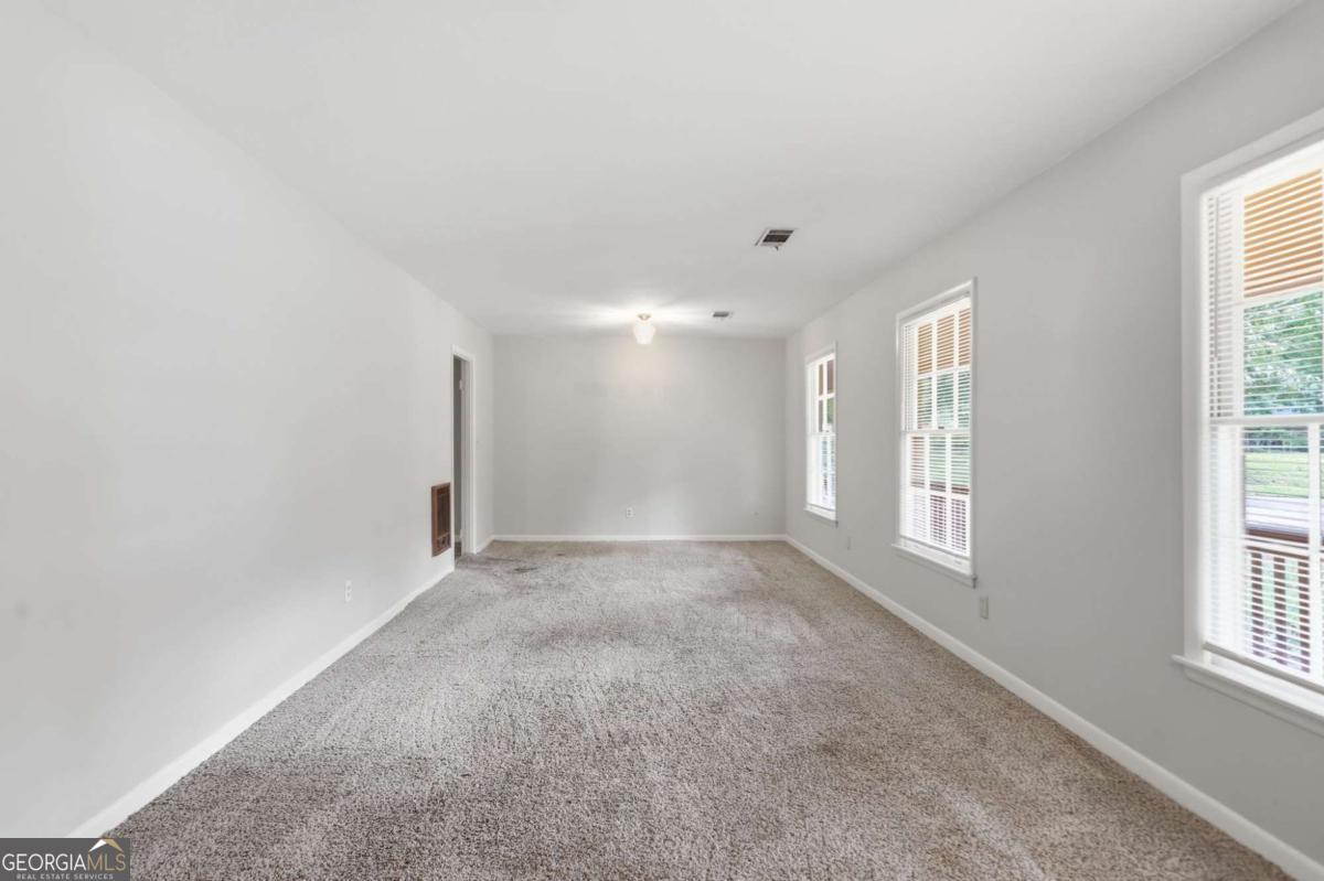 3518 Meadow Lane Property Photo 5