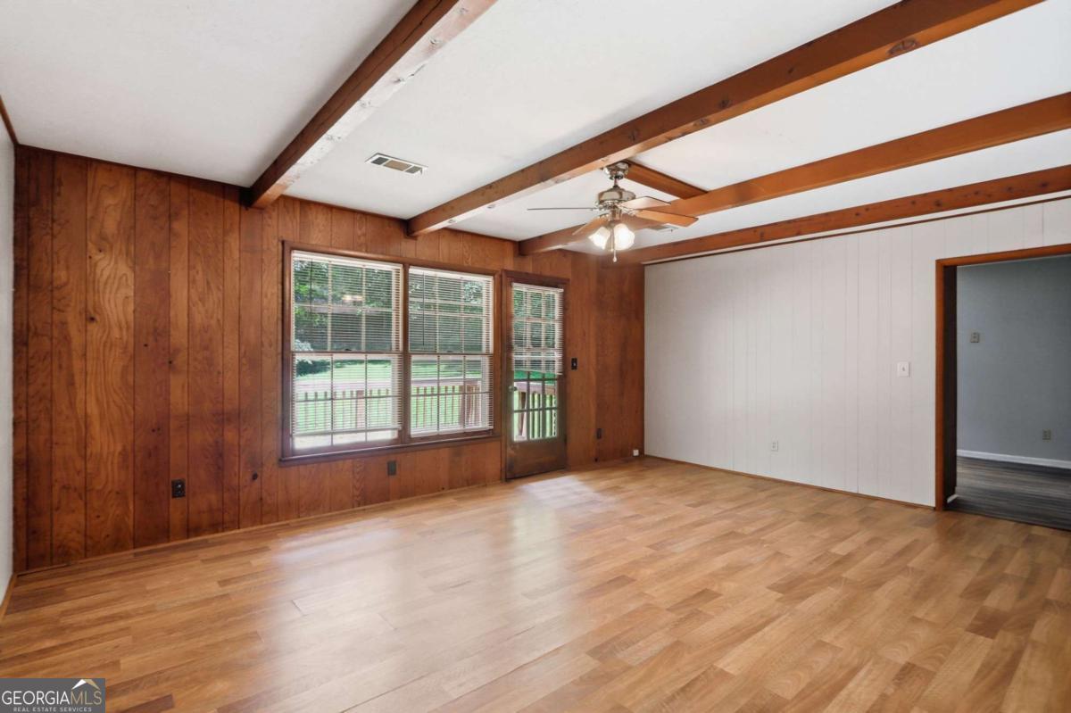 3518 Meadow Lane Property Photo 8