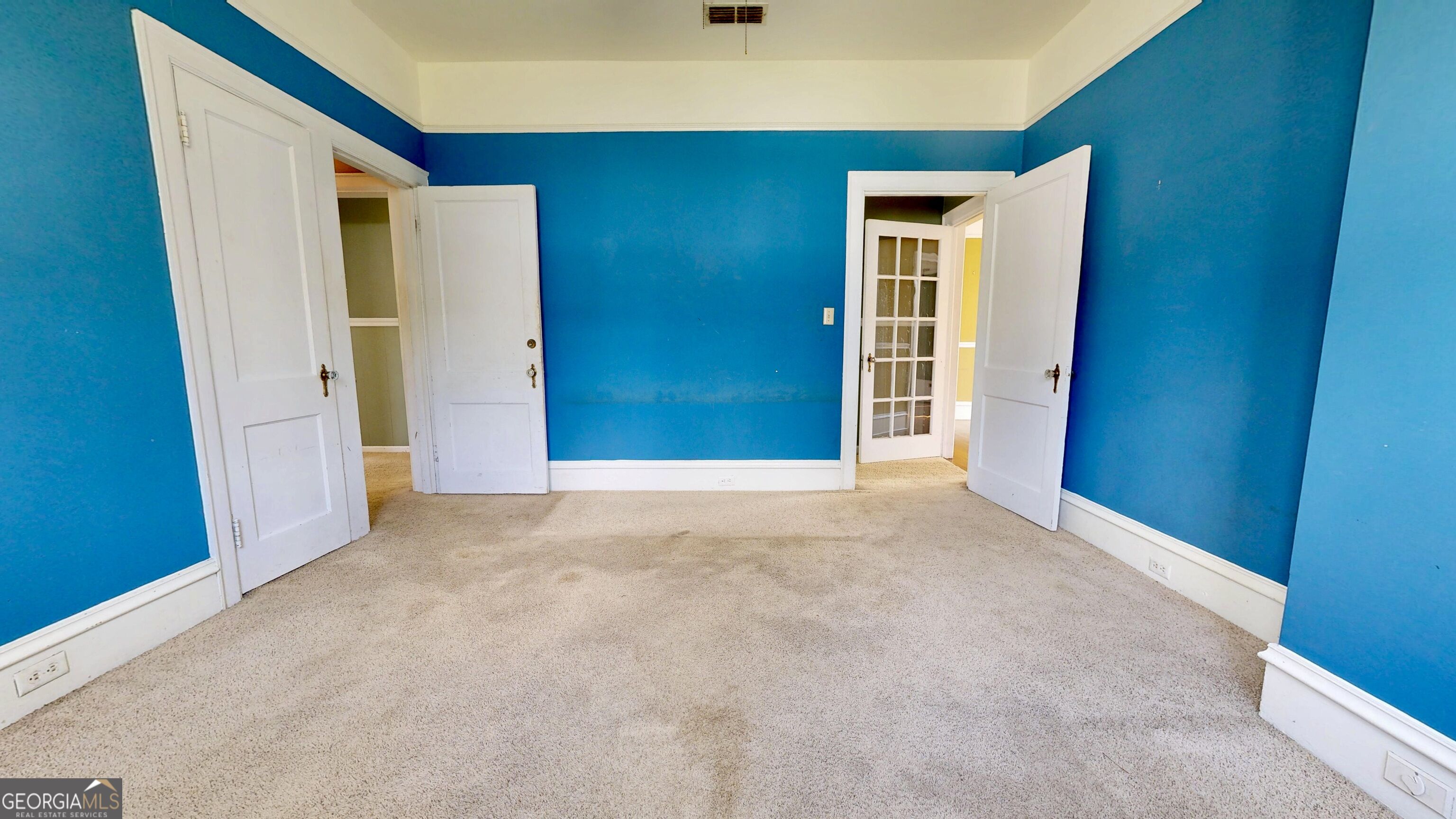609 Holly Street Property Photo 17