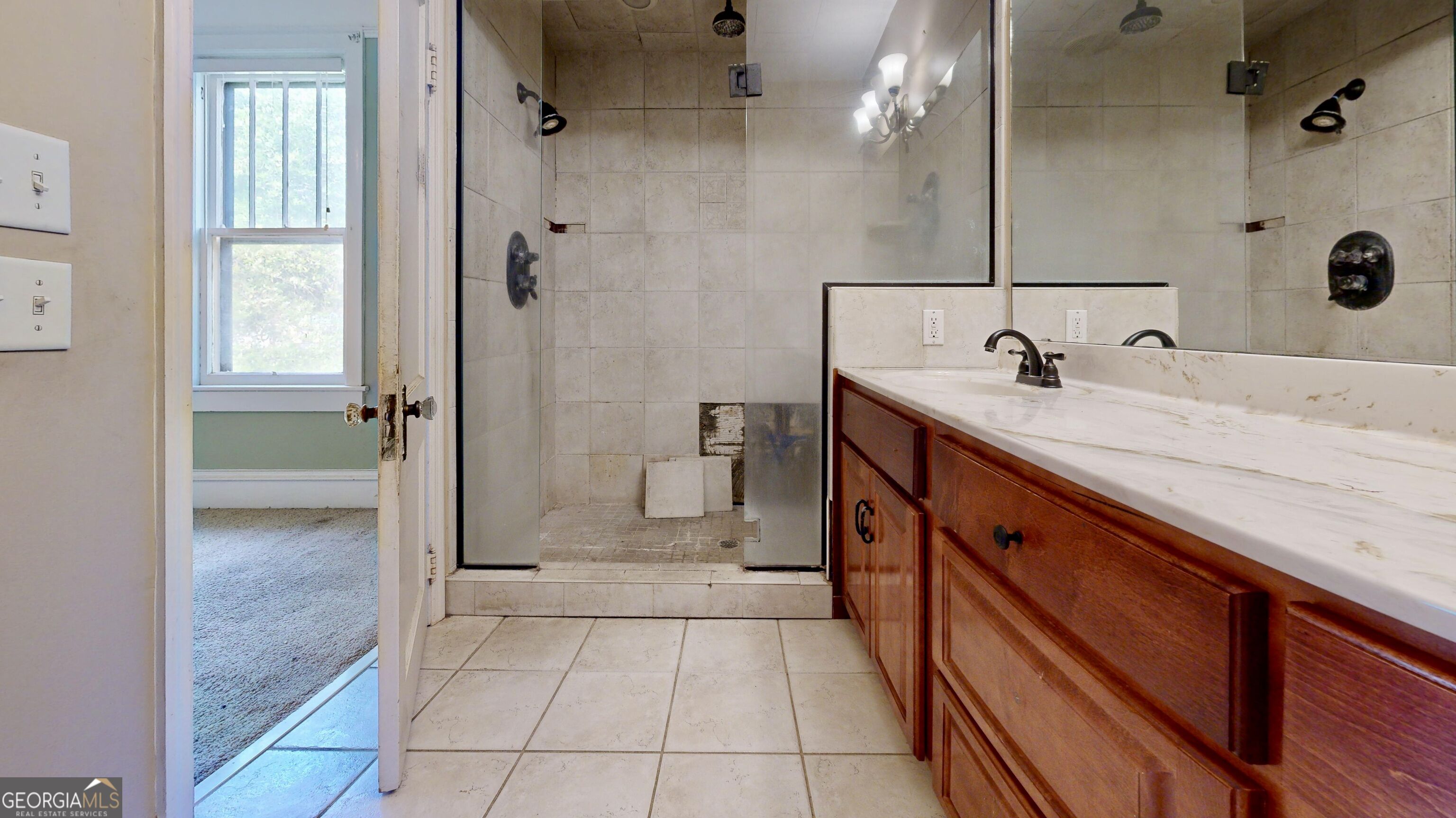 609 Holly Street Property Photo 21