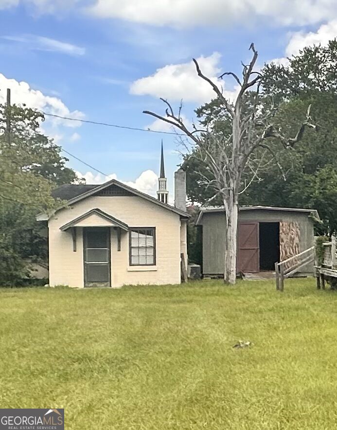609 Holly Street Property Photo 33