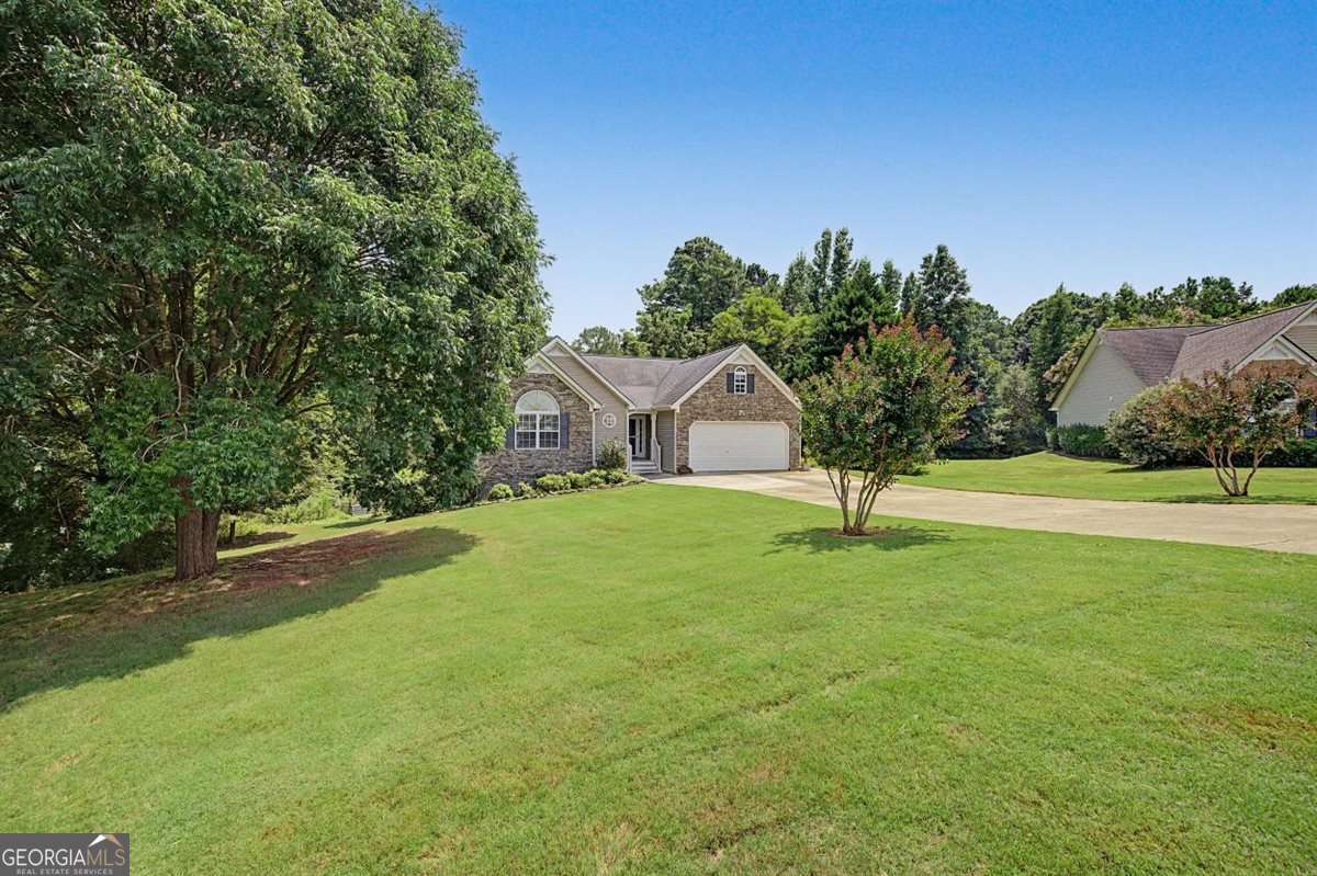 5 Shenandoah Court Property Photo 3