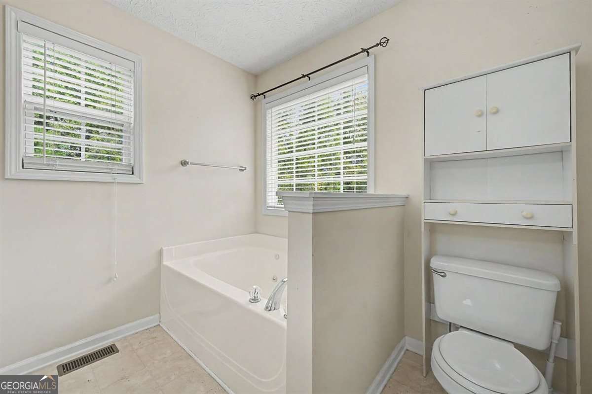5 Shenandoah Court Property Photo 23