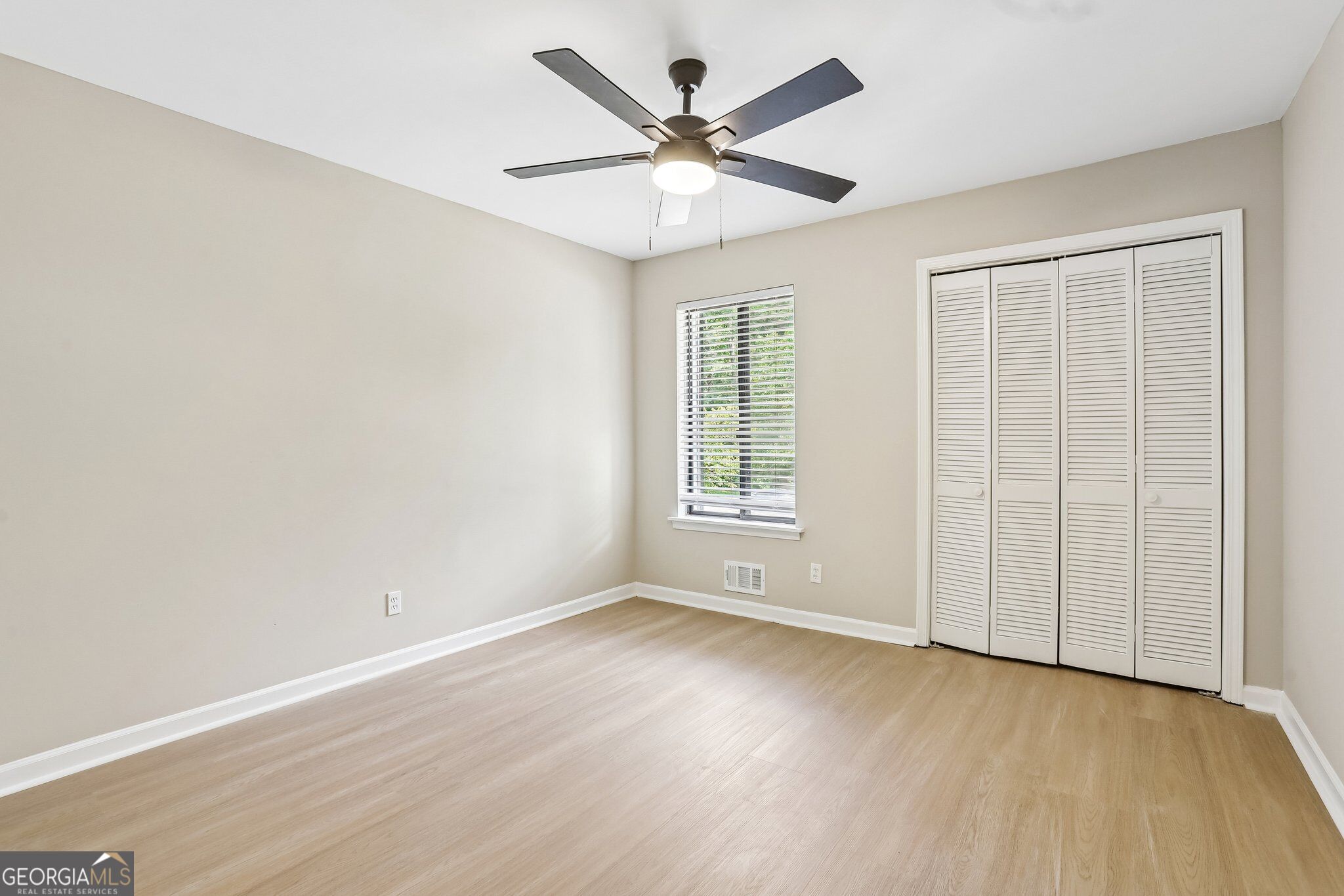 5497 Gibson Drive Property Photo 14