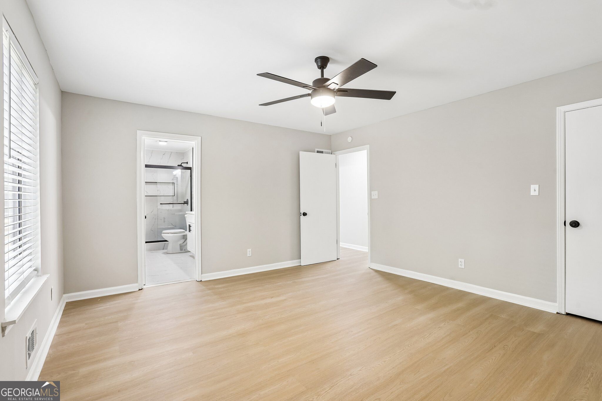 5497 Gibson Drive Property Photo 17