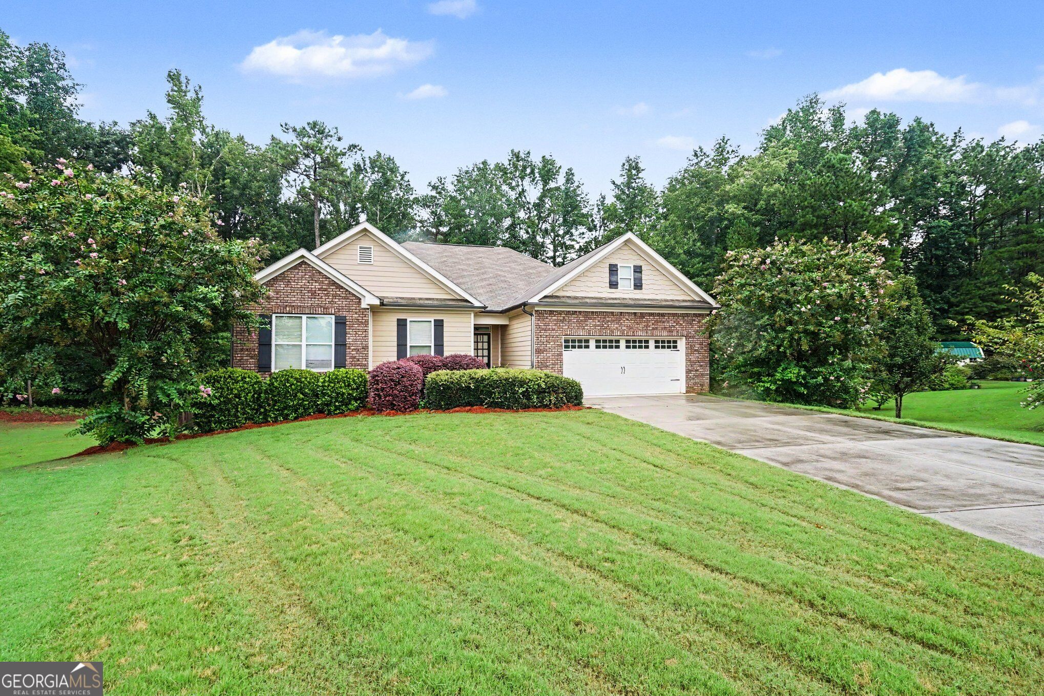 3525 Timberland Road Property Photo 5