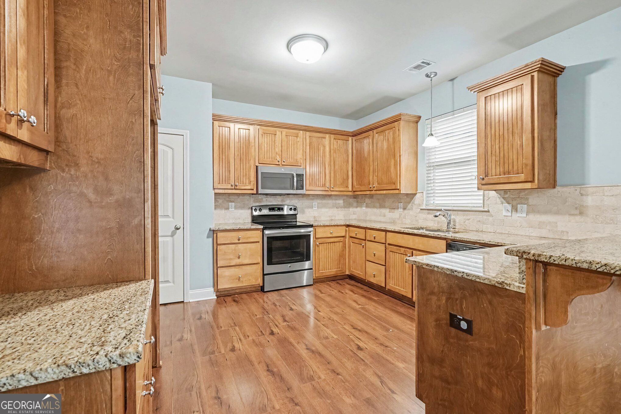 3525 Timberland Road Property Photo 11