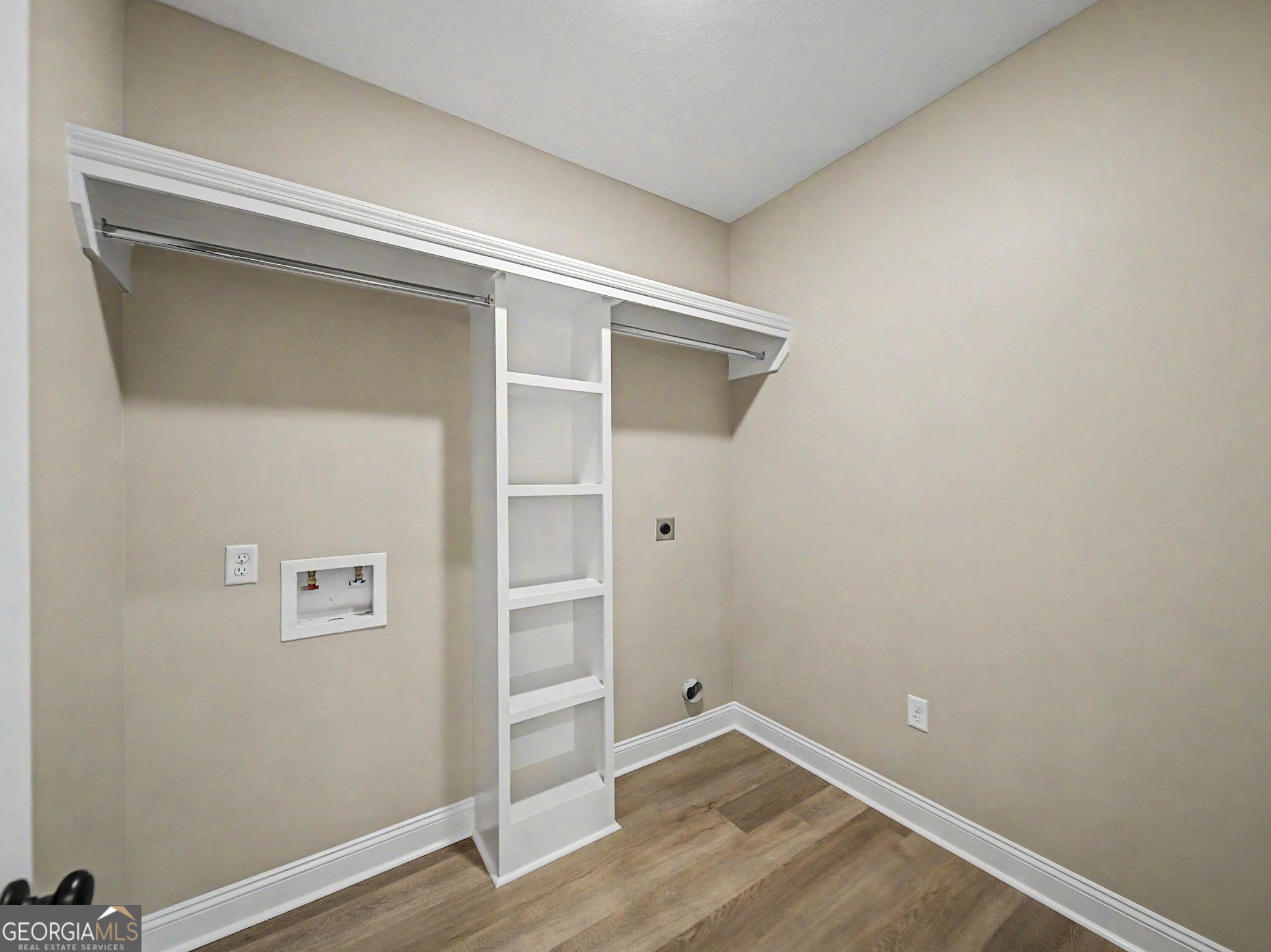 423 Indian Creek Circle Property Photo 20