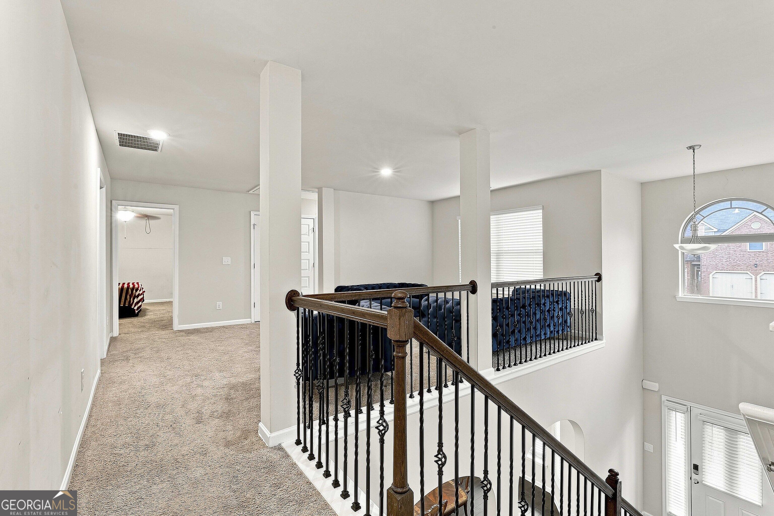 613 Oakville Trail Property Photo 17