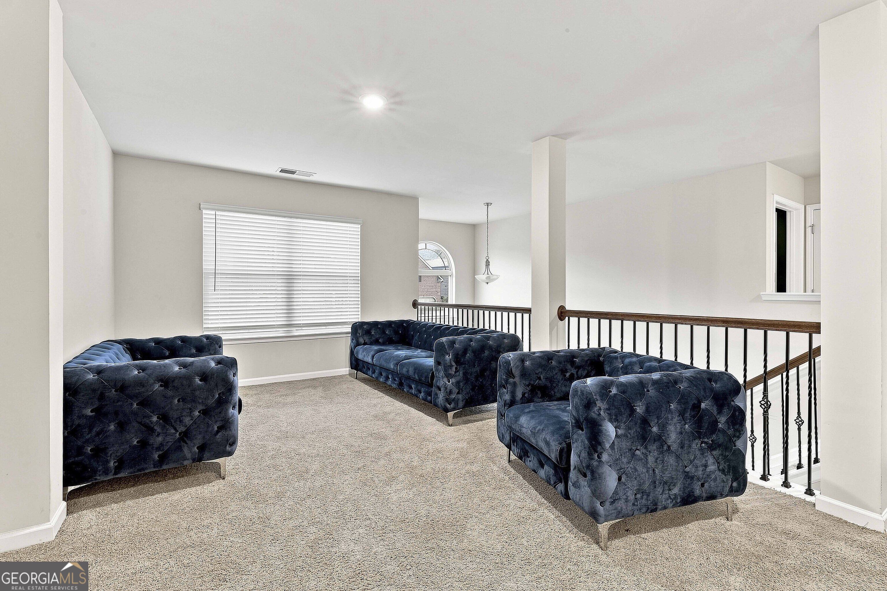 613 Oakville Trail Property Photo 19