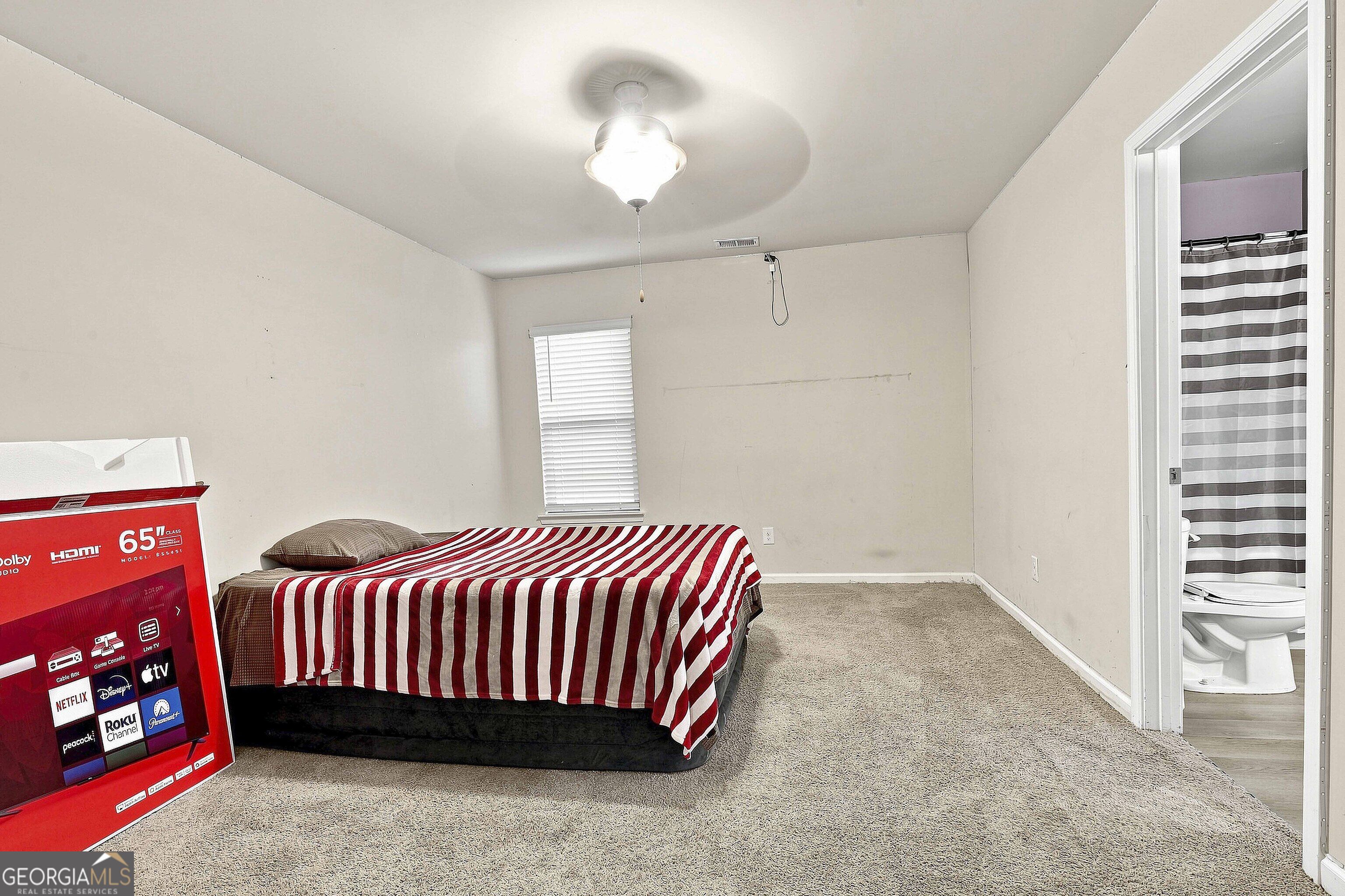 613 Oakville Trail Property Photo 22