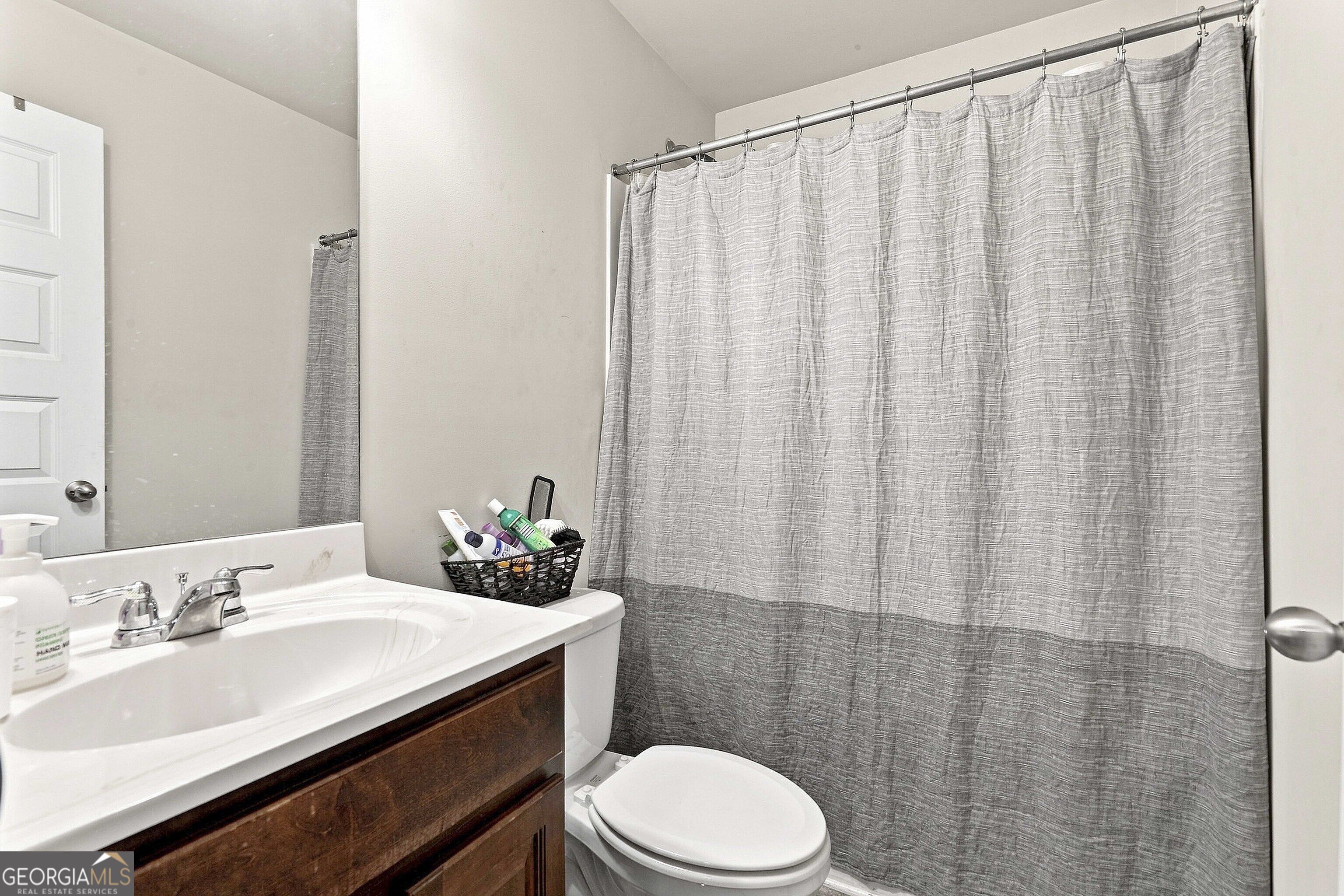 613 Oakville Trail Property Photo 23