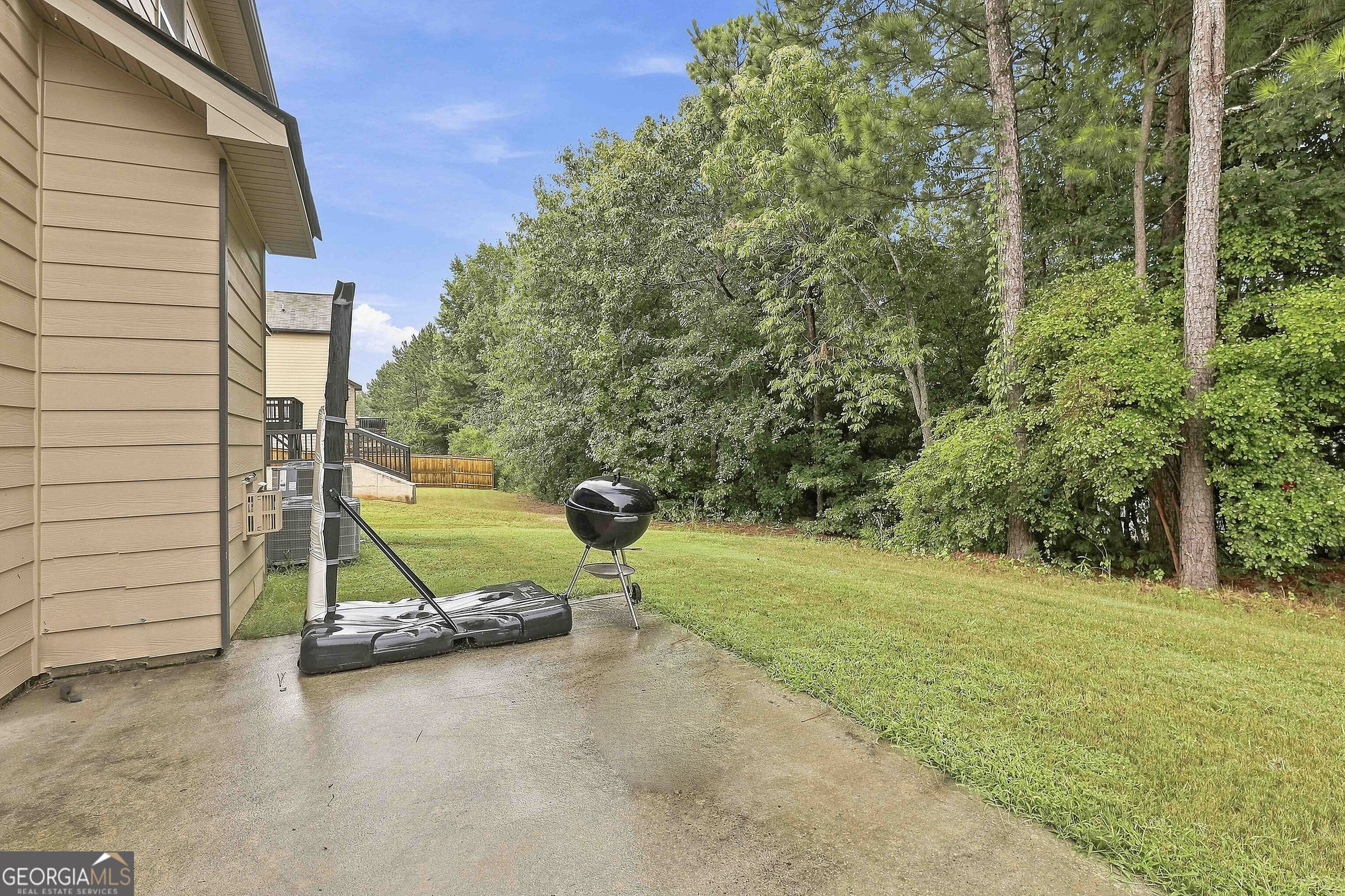 613 Oakville Trail Property Photo 29