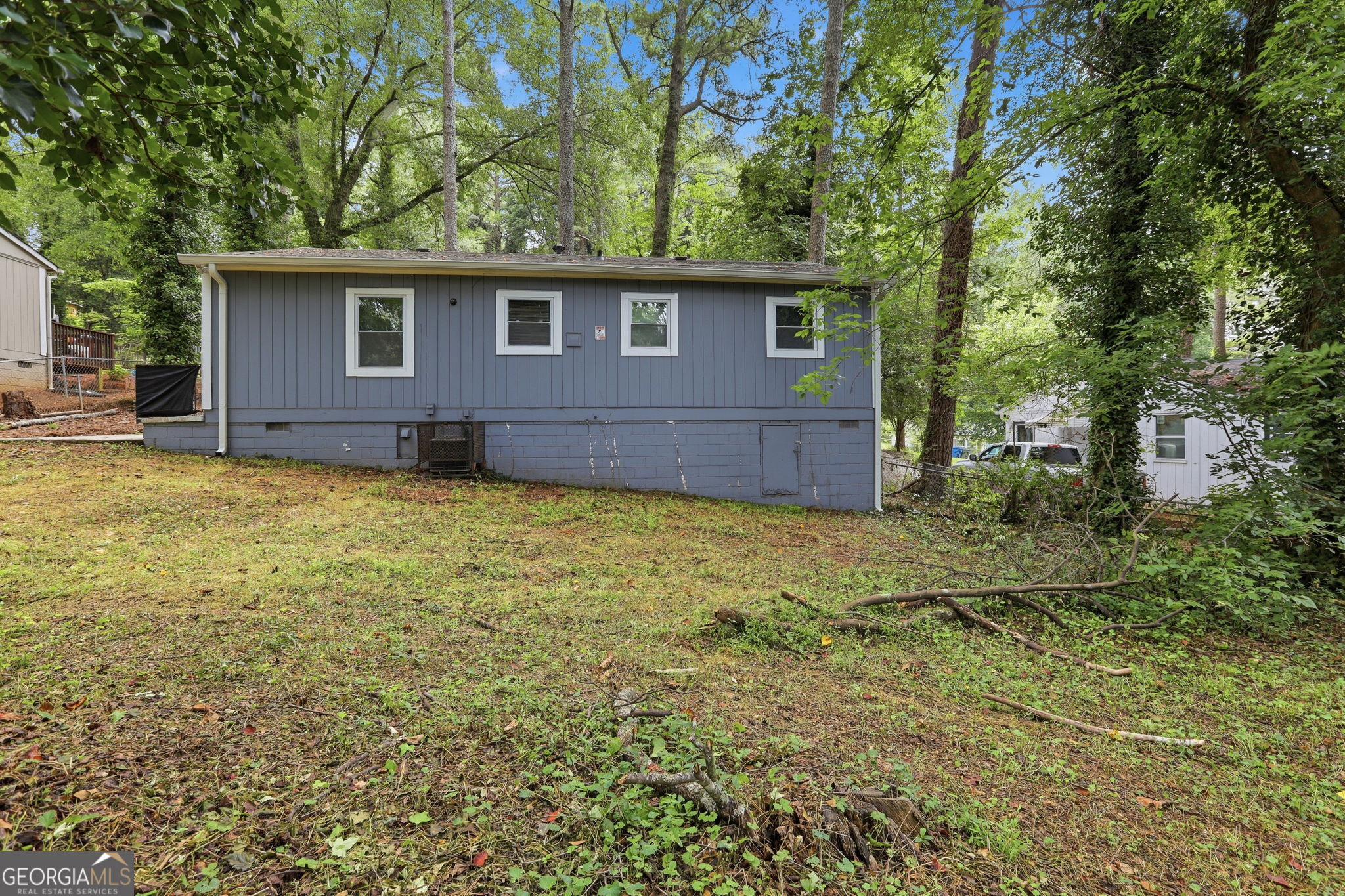 2197 Swallow Circle Se Property Photo 21