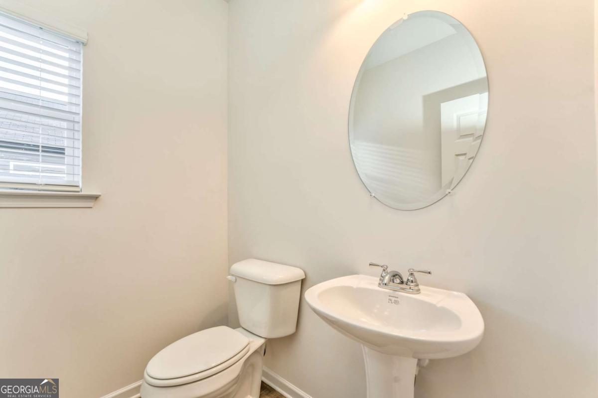 15 Bennett Way Property Photo 5