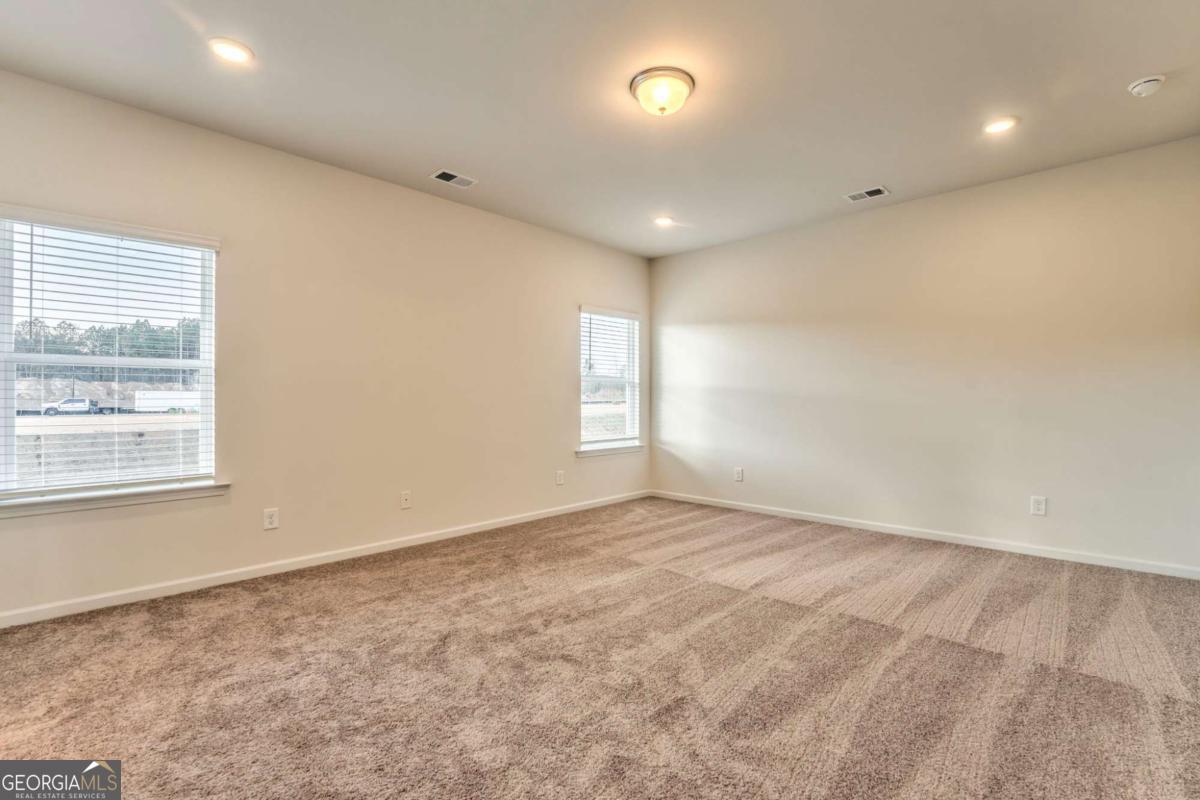 15 Bennett Way Property Photo 12