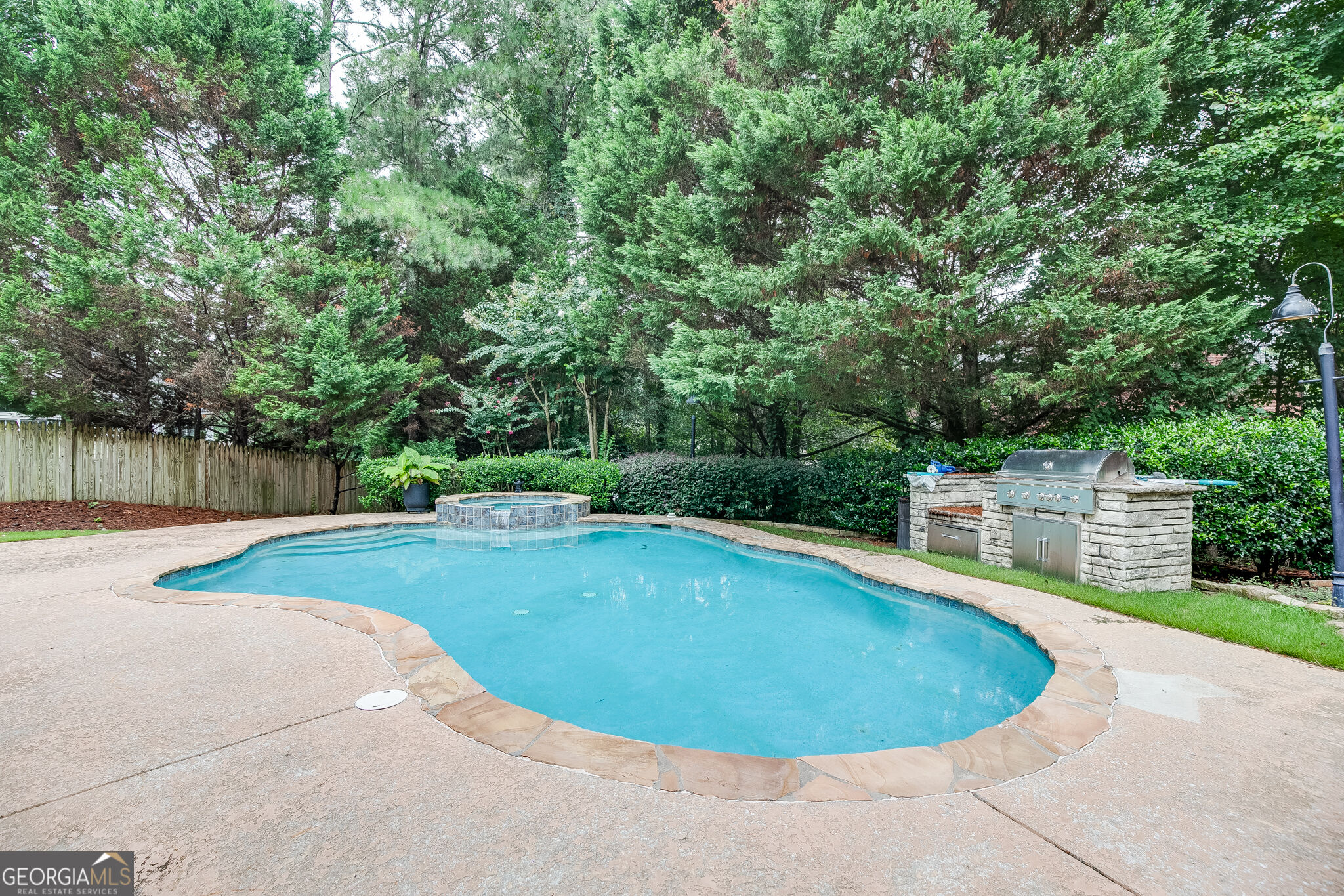 1705 Millside Terrace Property Photo 2