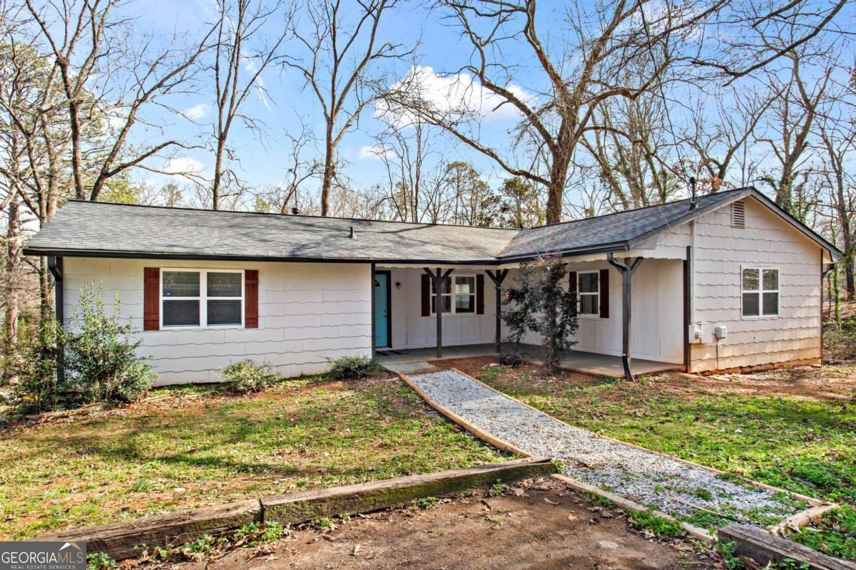 2255 Hunt Road Property Photo 1