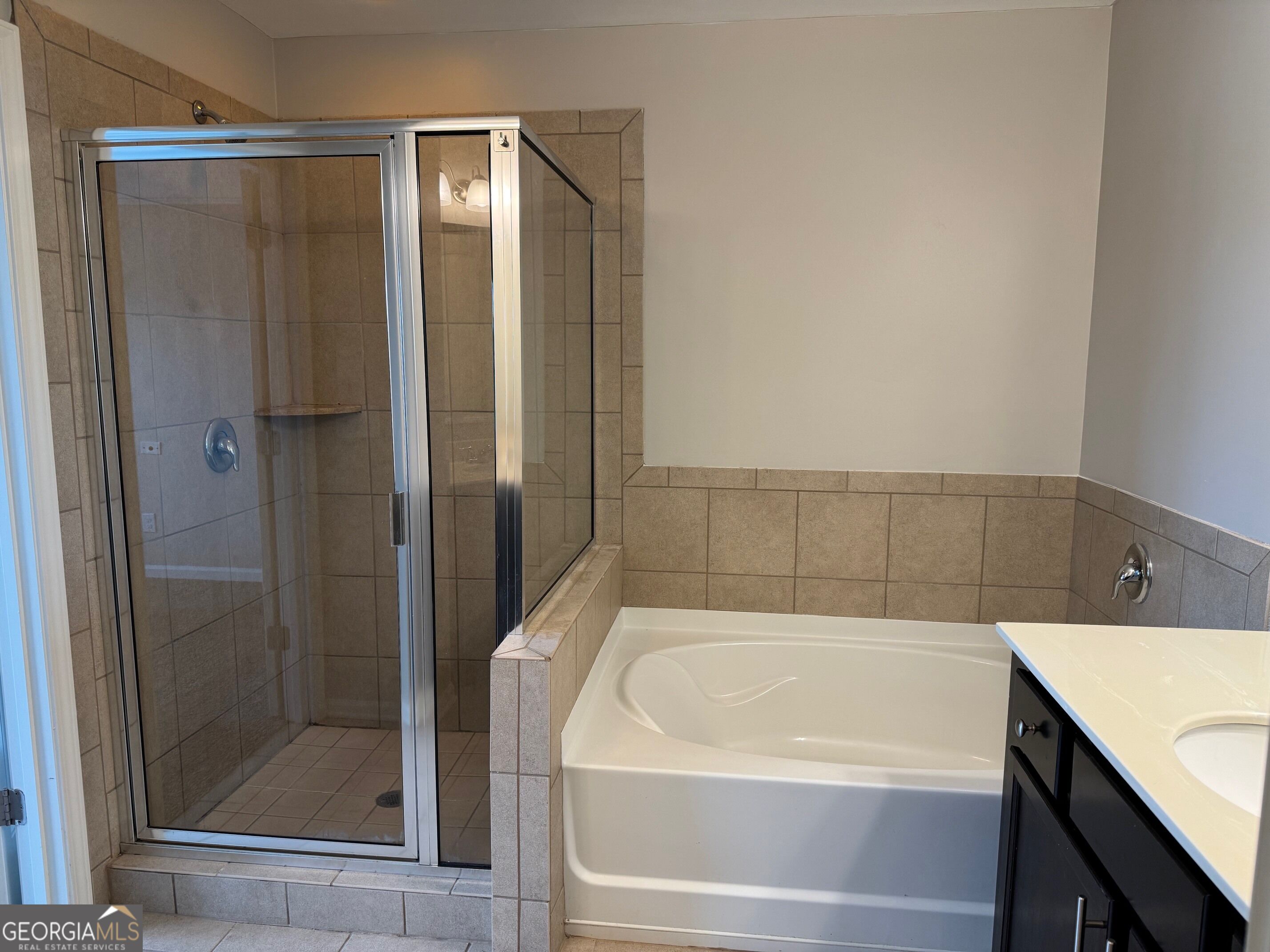 6027 Landers Loop Property Photo 15