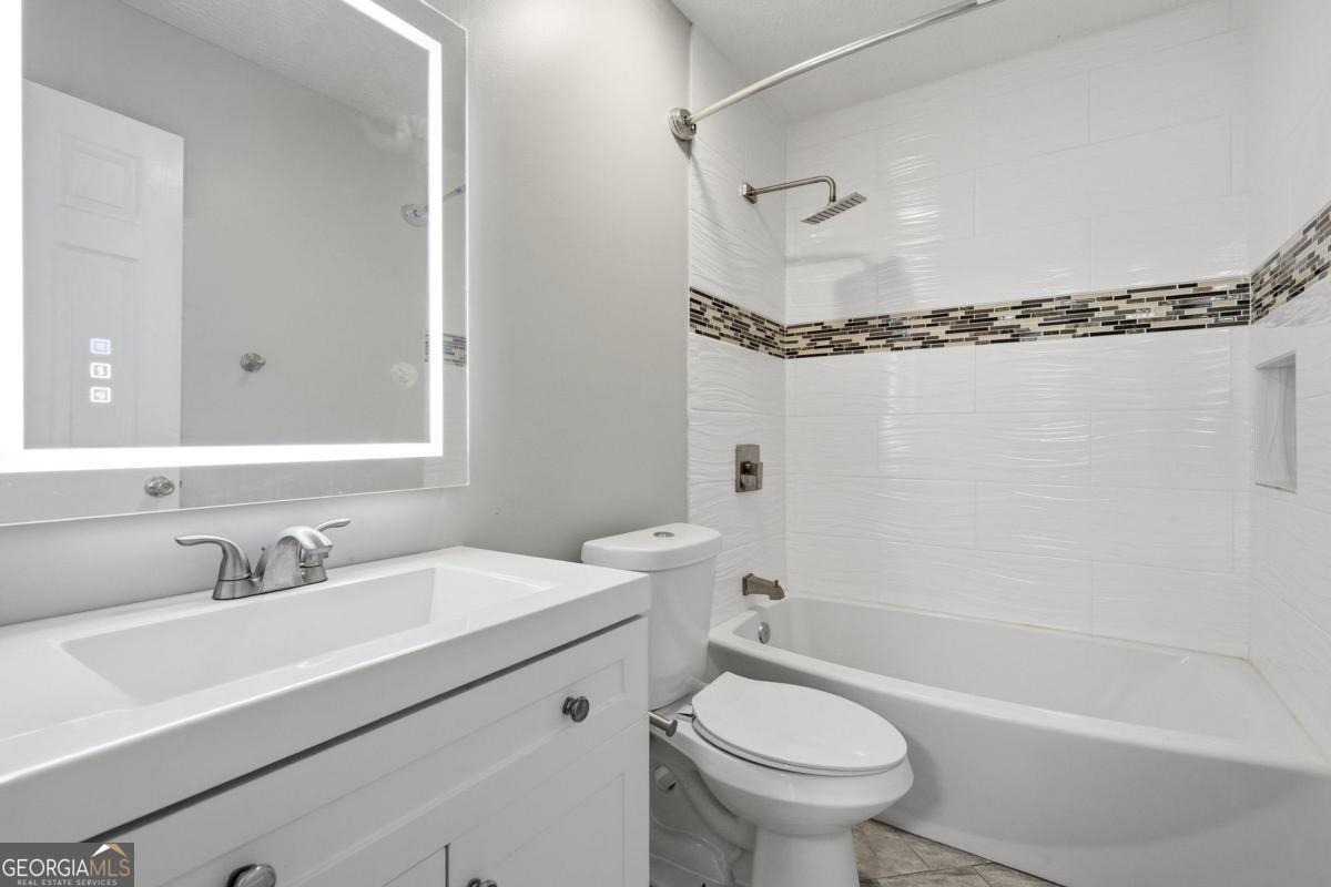 1105 Poplar Lane Property Photo 30