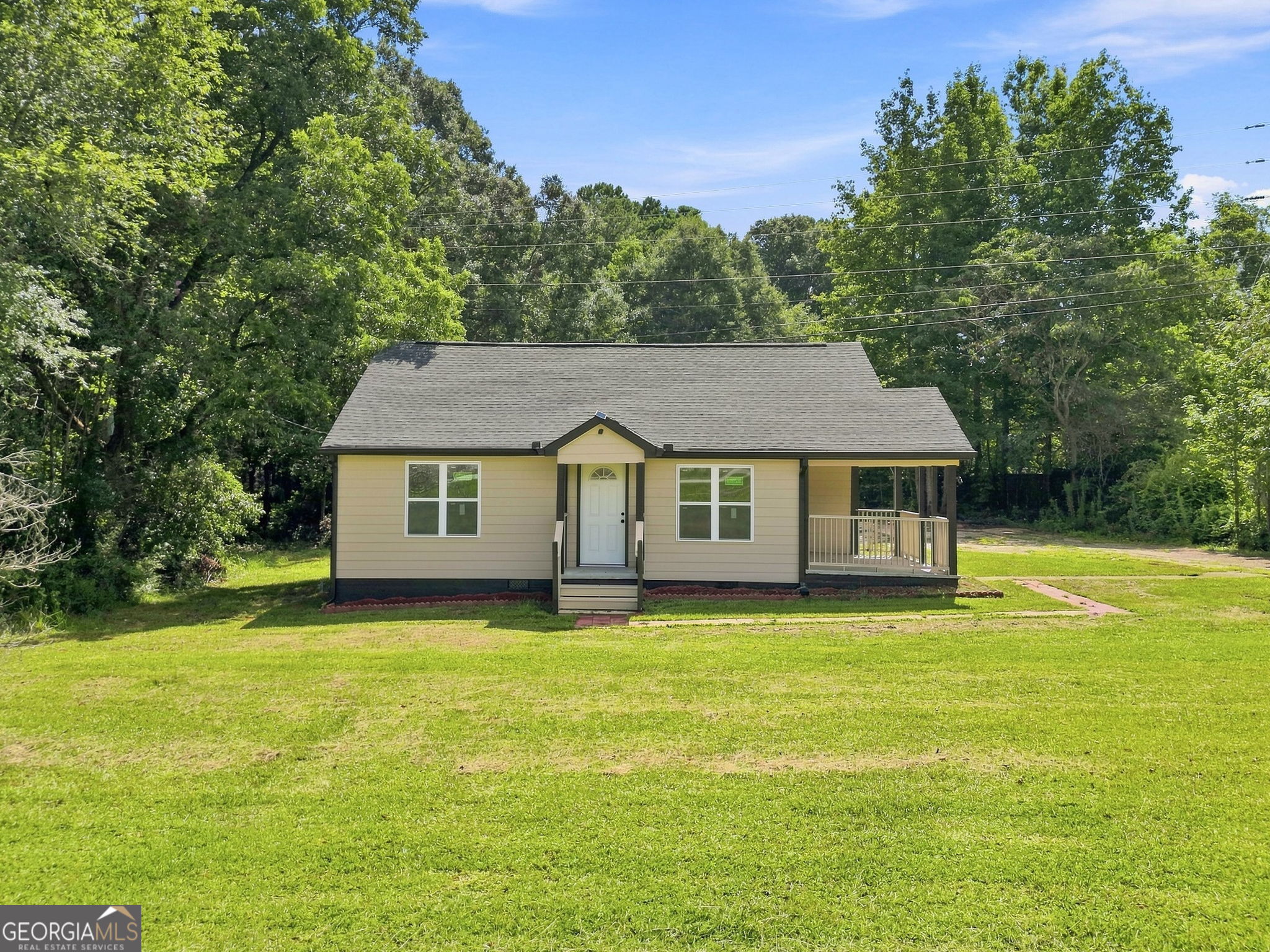 1061 Highway 3 N Property Photo 1