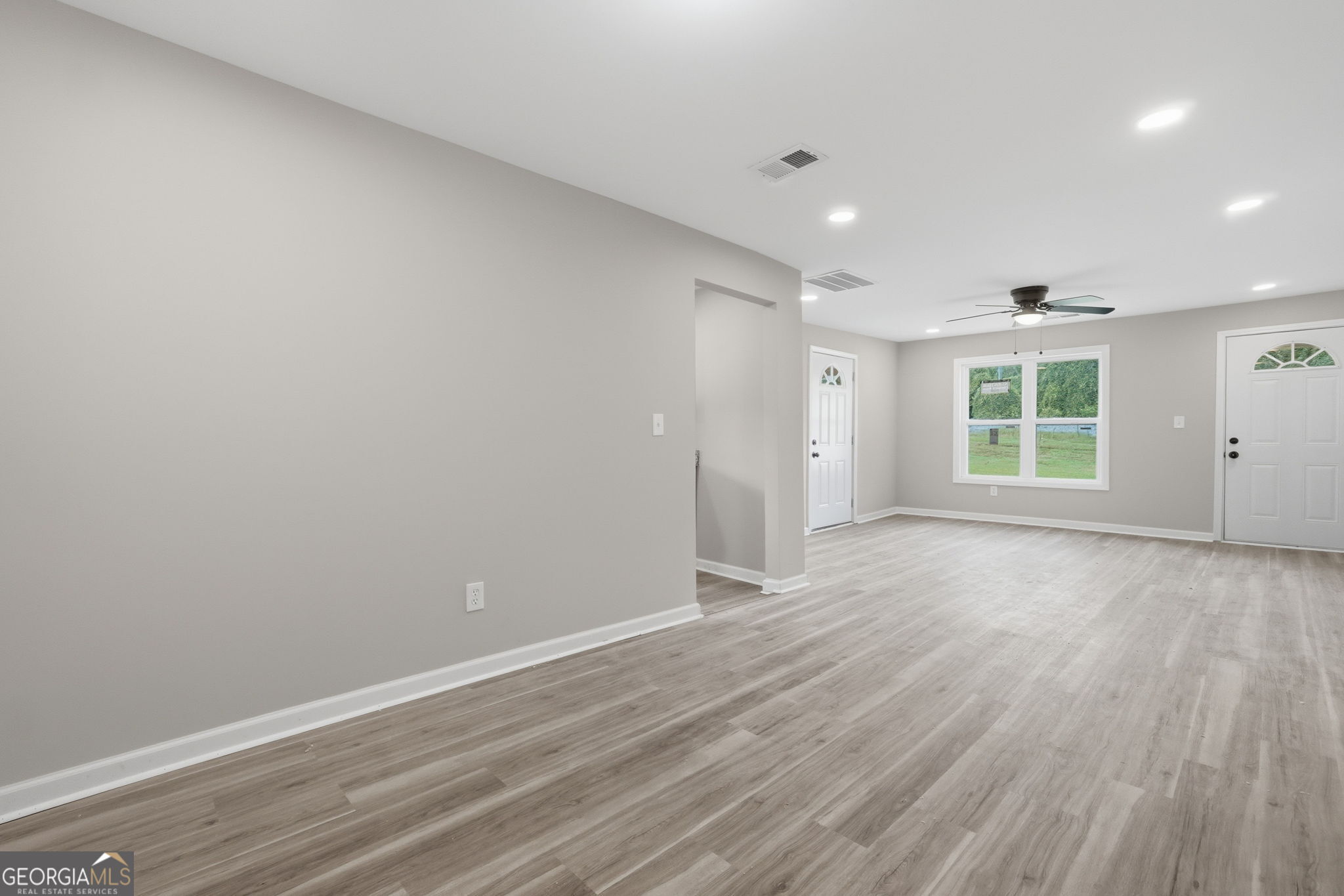1061 Highway 3 N Property Photo 9