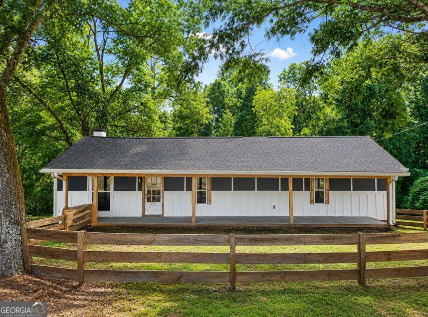 4117 Mason Creek Road Property Photo 1