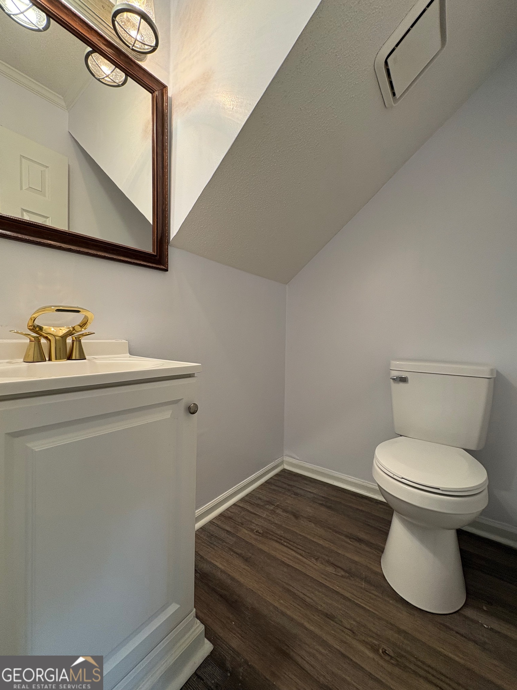 140 Senora Place Property Photo 10