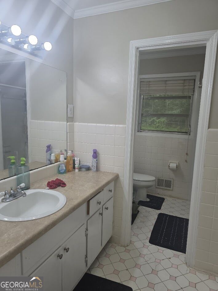 270 South Drive Property Photo 16