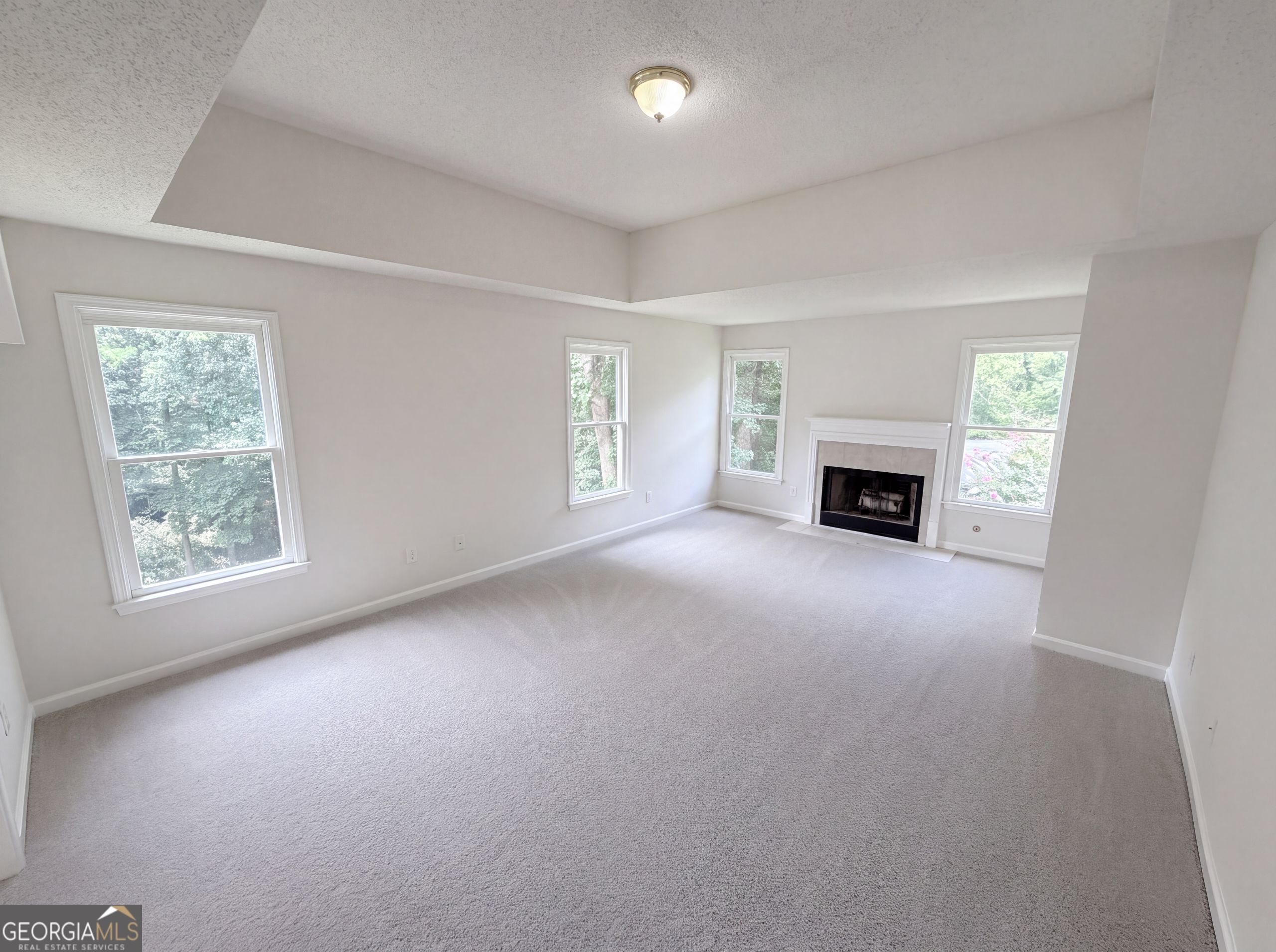 1001 Parkland Run Se Property Photo 9