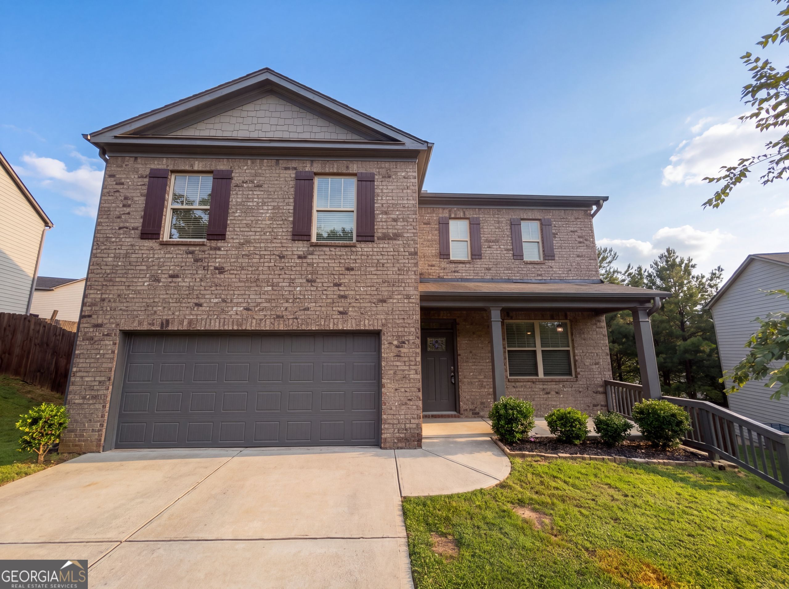611 Dodson Lake Court