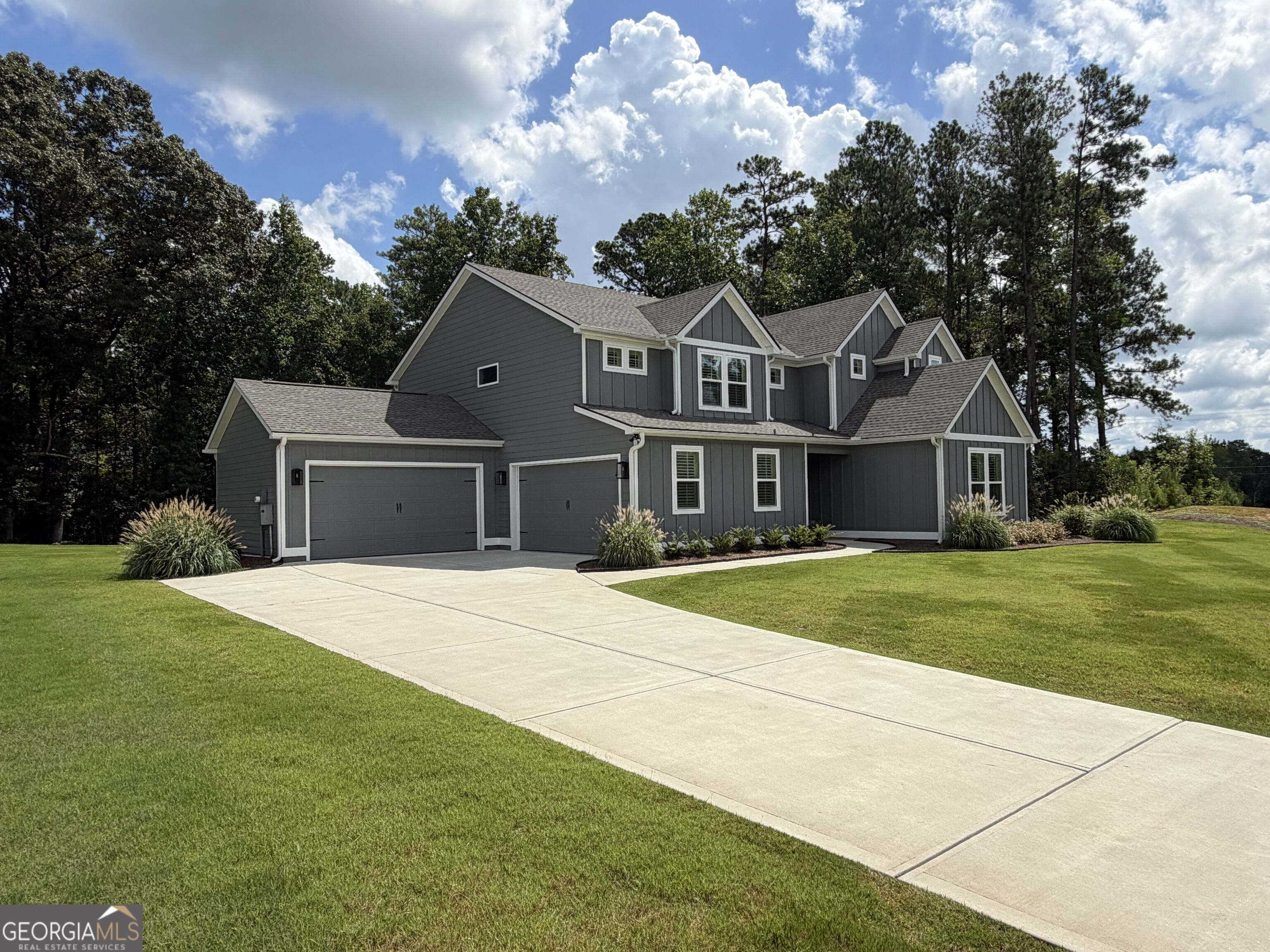 33 Ryeland Drive Property Photo 2