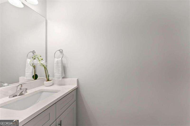 510 Washington Street Nw # 498 Property Photo 11